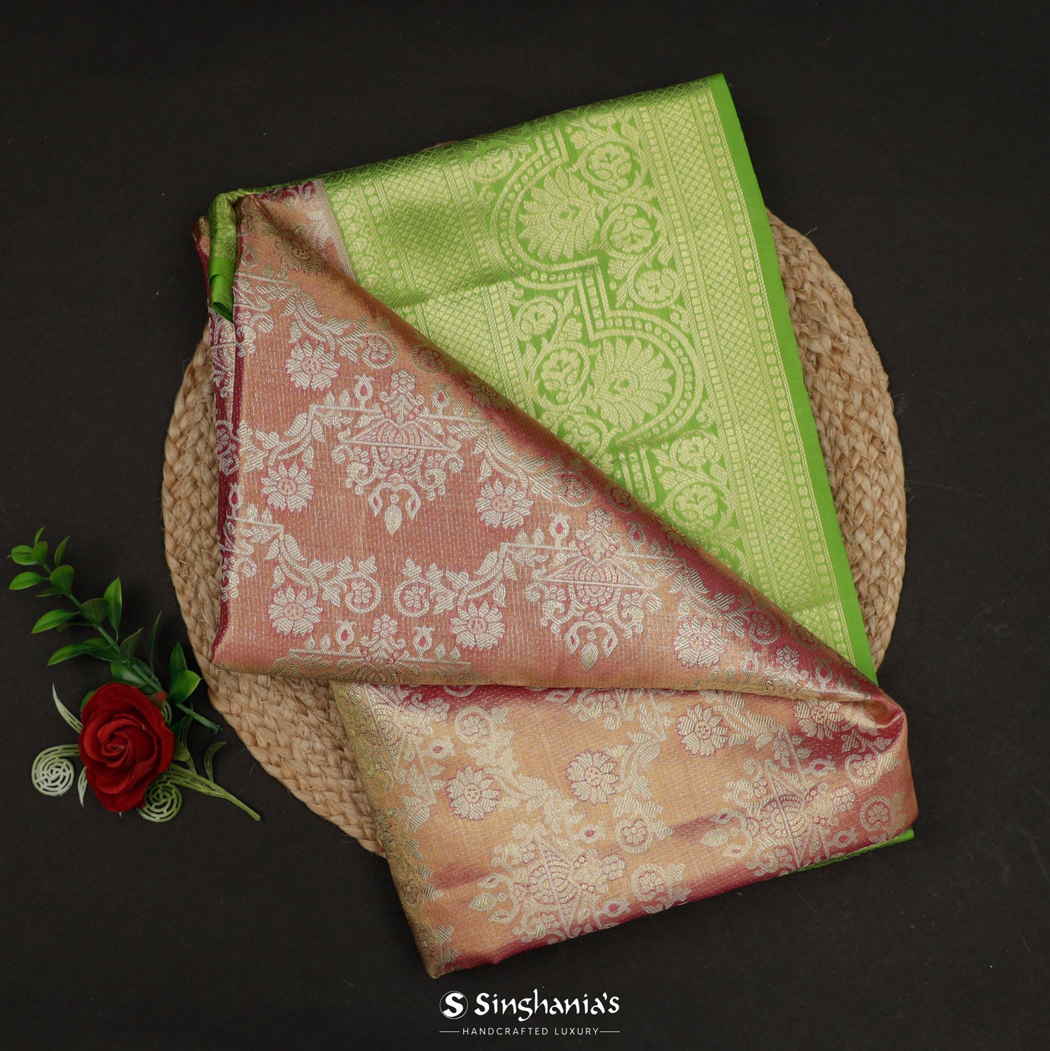 Onion Pink Kanjivaram Silk Saree With Floral Pattern