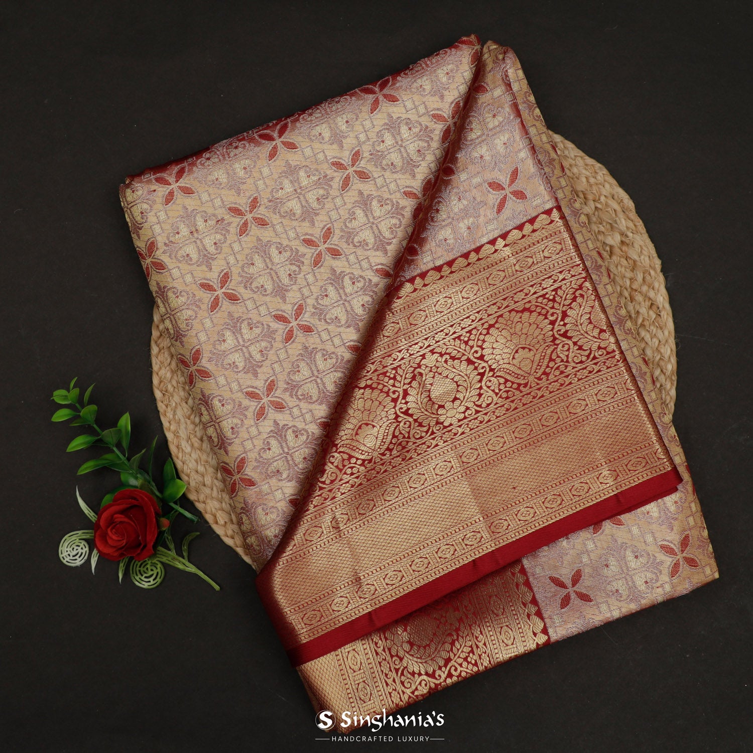 Light Pinkish Red Kanjivaram Silk Saree With Floral Jaal Pattern