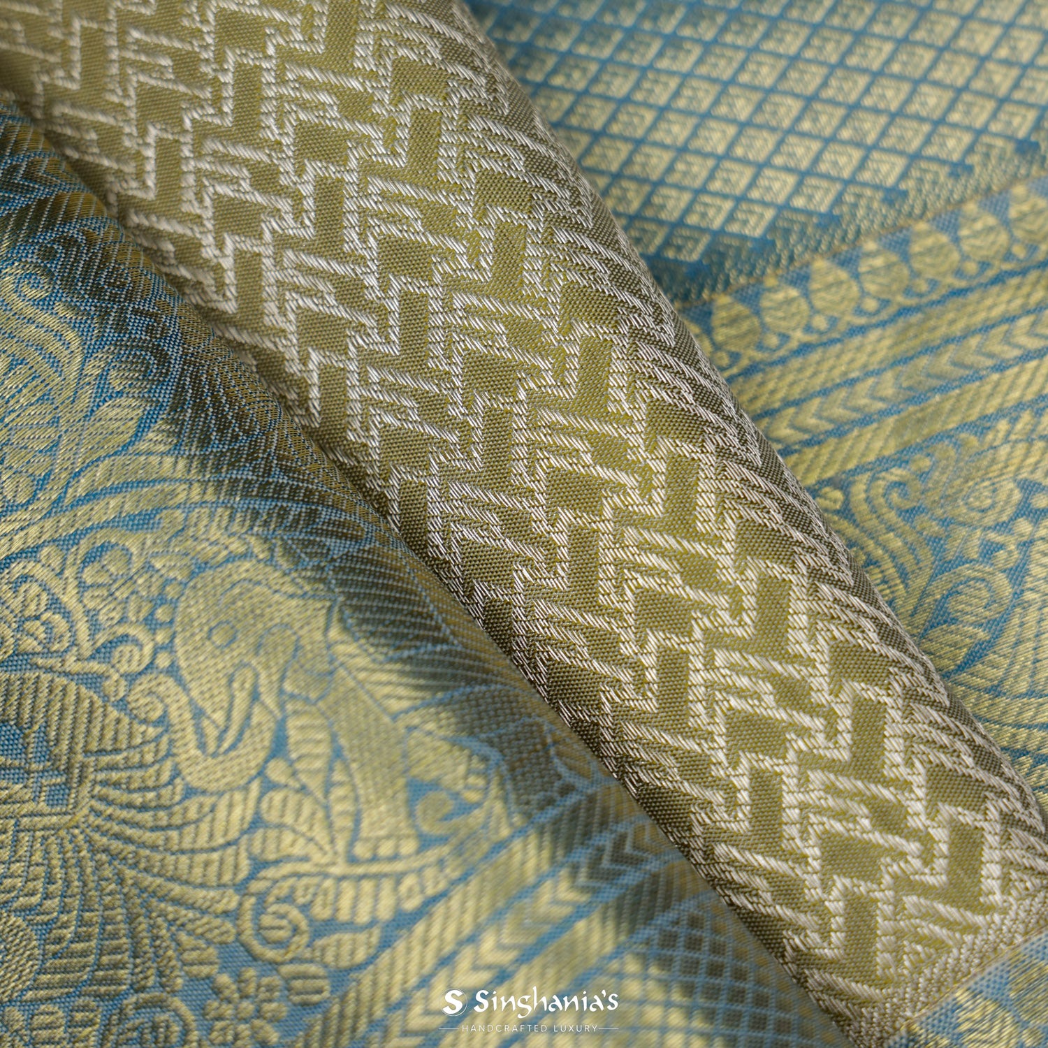 Medium Spring Green Kanjivaram Silk Saree With Brocade Pattern