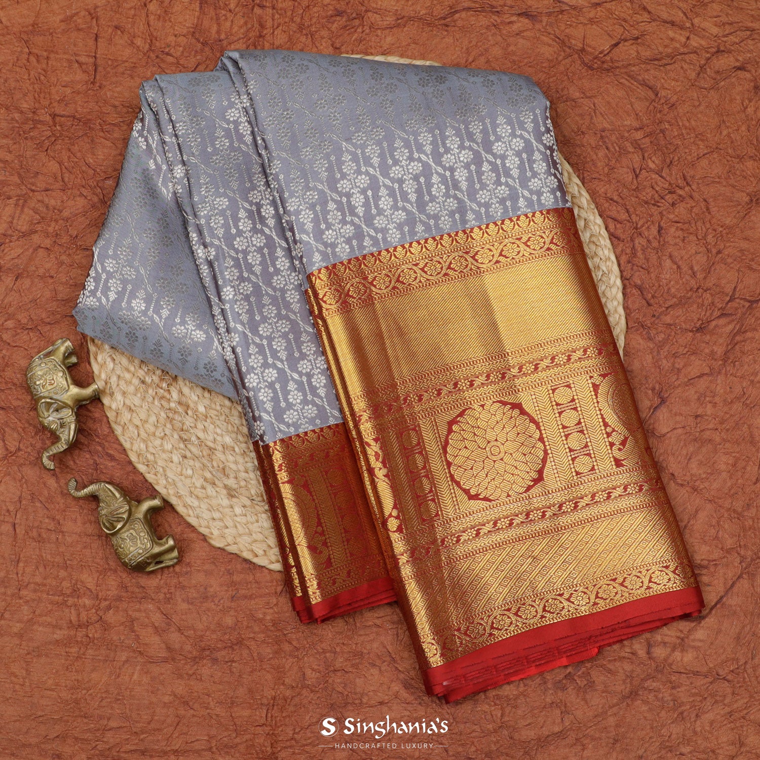 Metallic Gray Kanjivaram Silk Saree With Floral Jaal Pattern