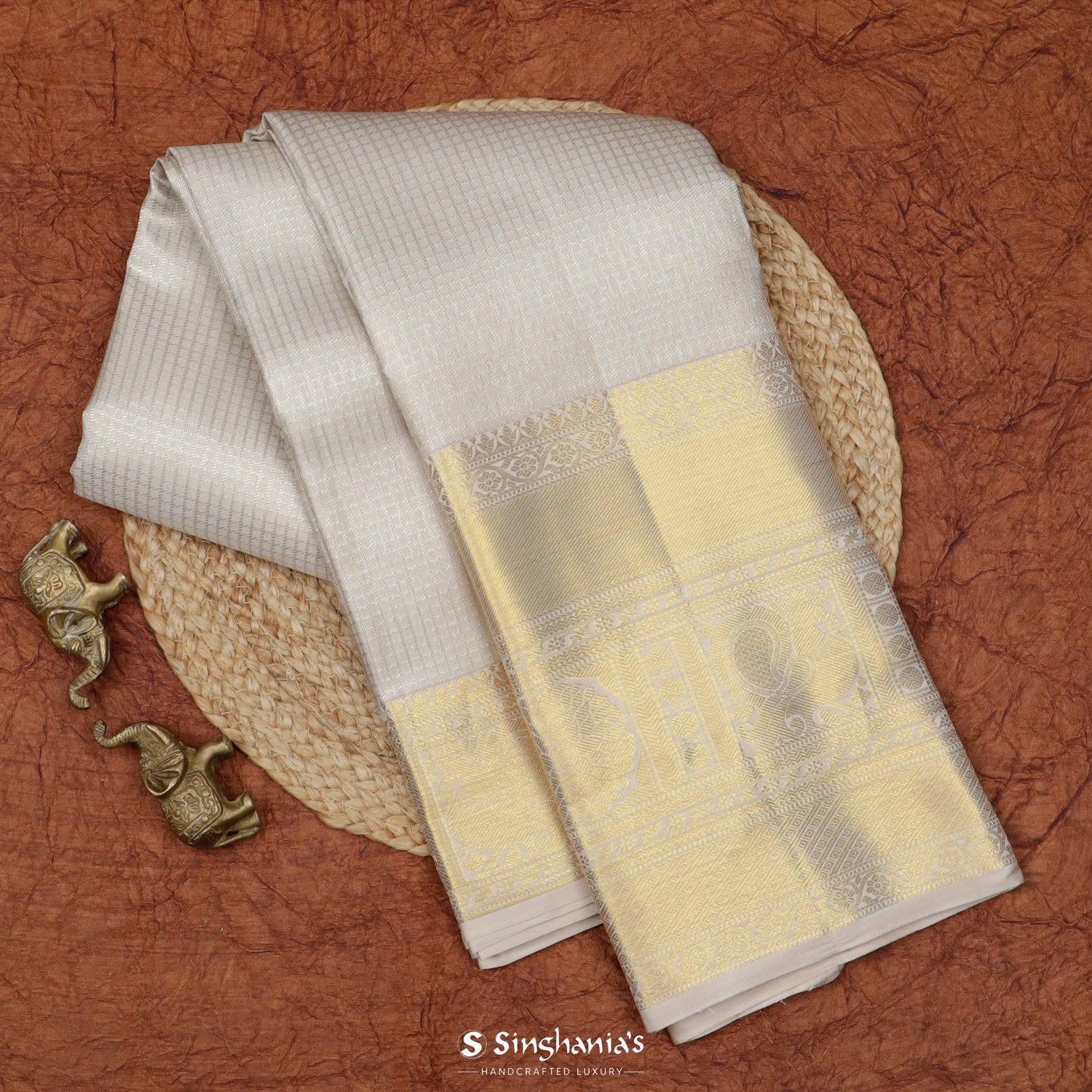 Pale Warm Gray Kanjivaram Silk Saree With Small Checks Pattern