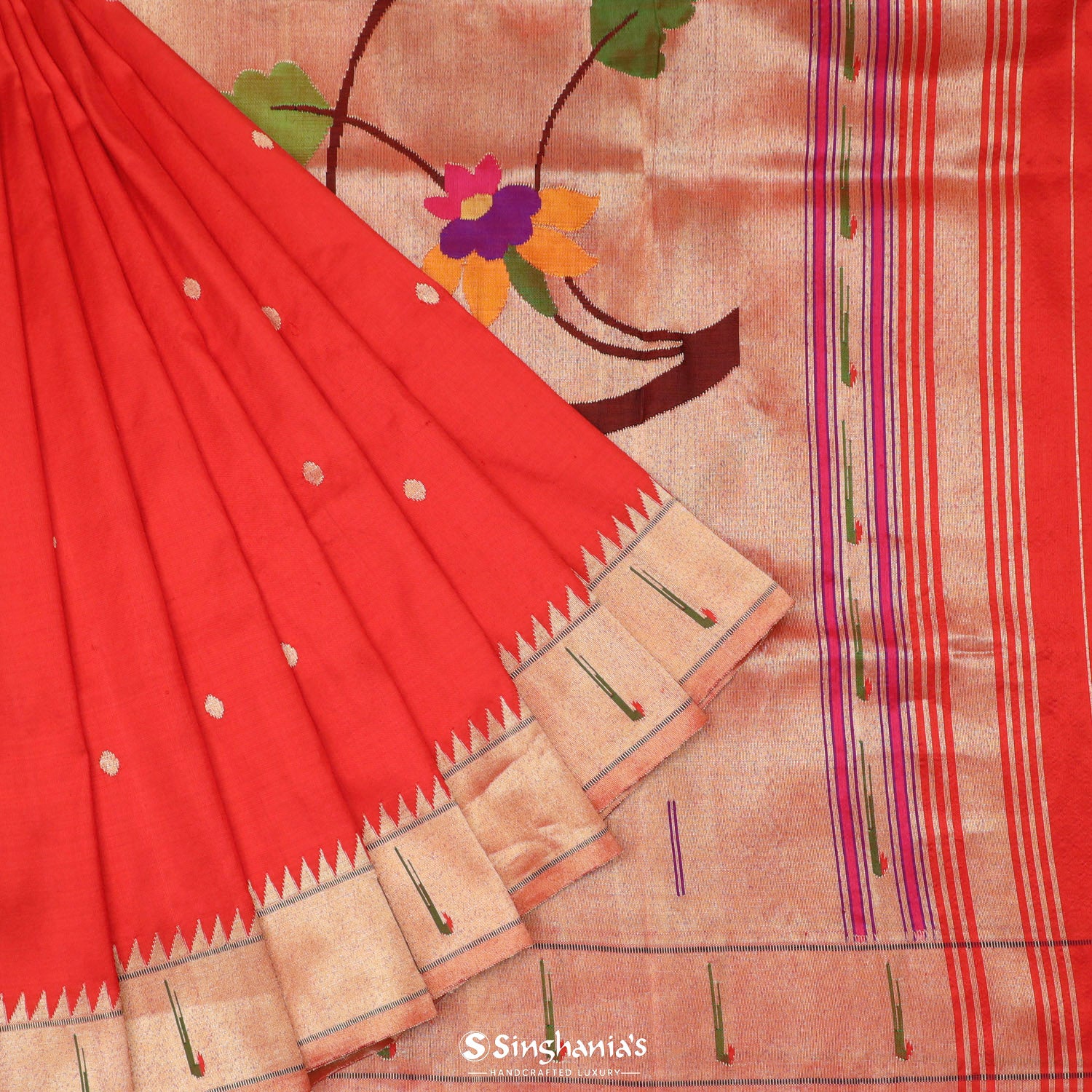 Alizarin Crimson Red Paithani Handloom Silk Saree