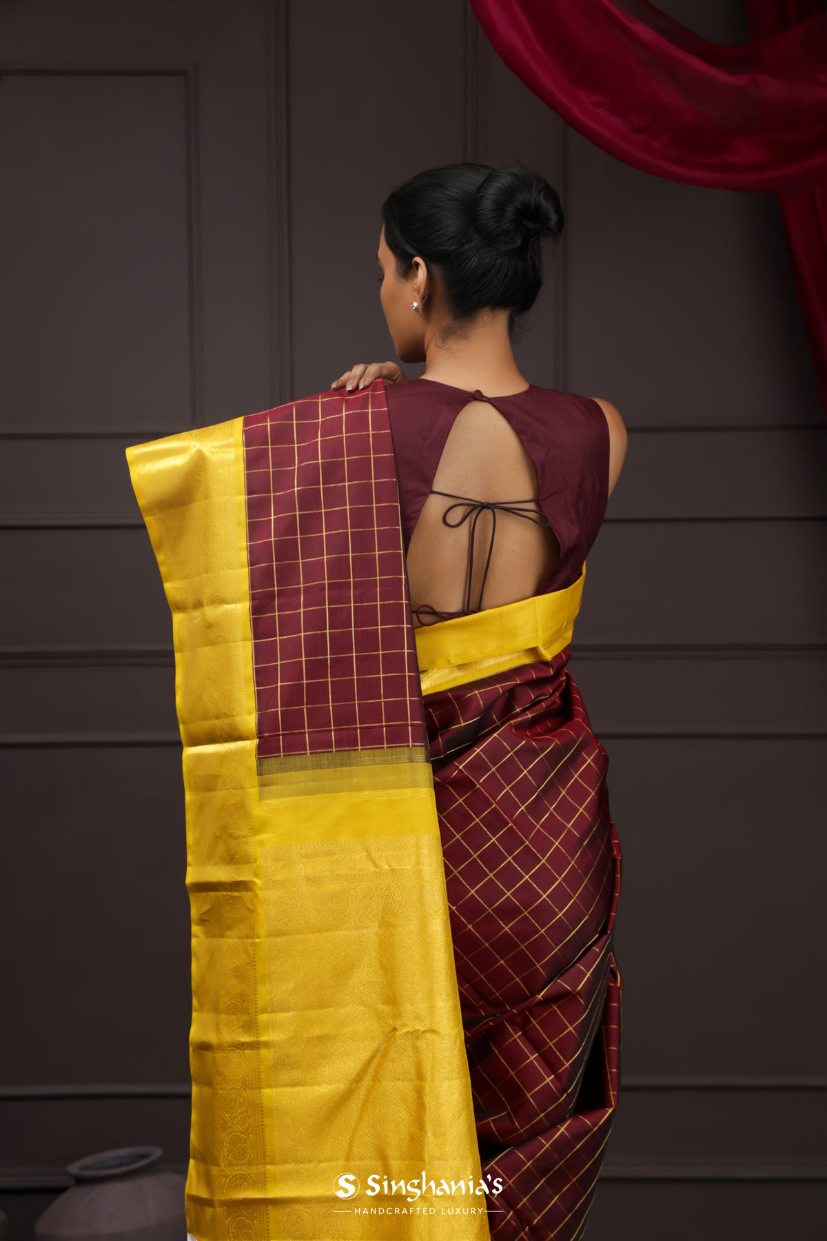 Royal Maroon Kanjivaram Silk Saree With Checks Weaving