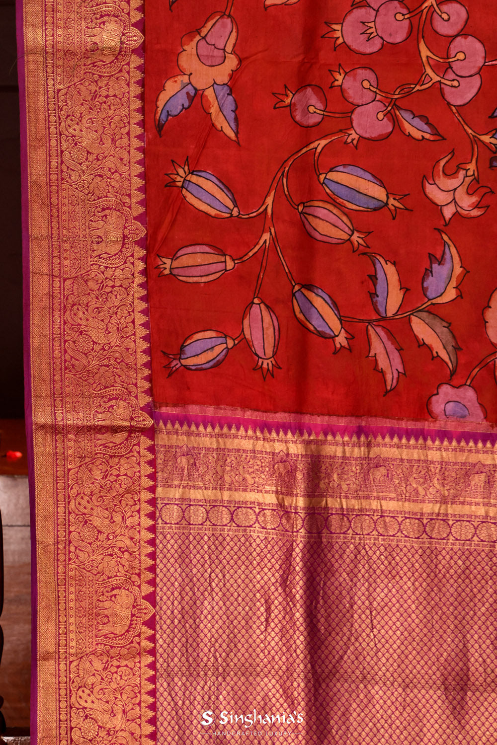 Rusty Red Kalamkari Silk Handpainted Saree With Kanjivaram Border