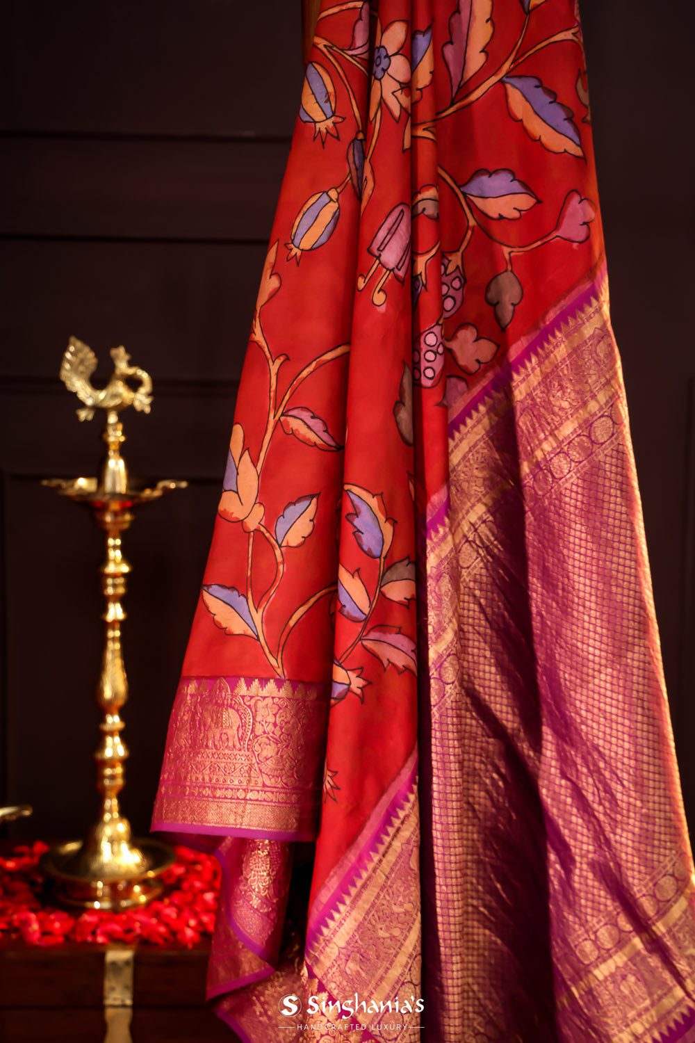 Rusty Red Kalamkari Silk Handpainted Saree With Kanjivaram Border