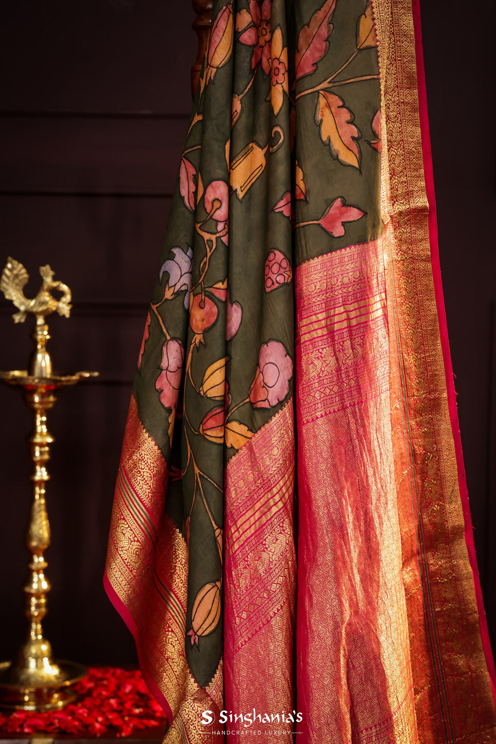 Hunter Green Kalamkari Silk Handpainted Saree With Kanjivaram Border