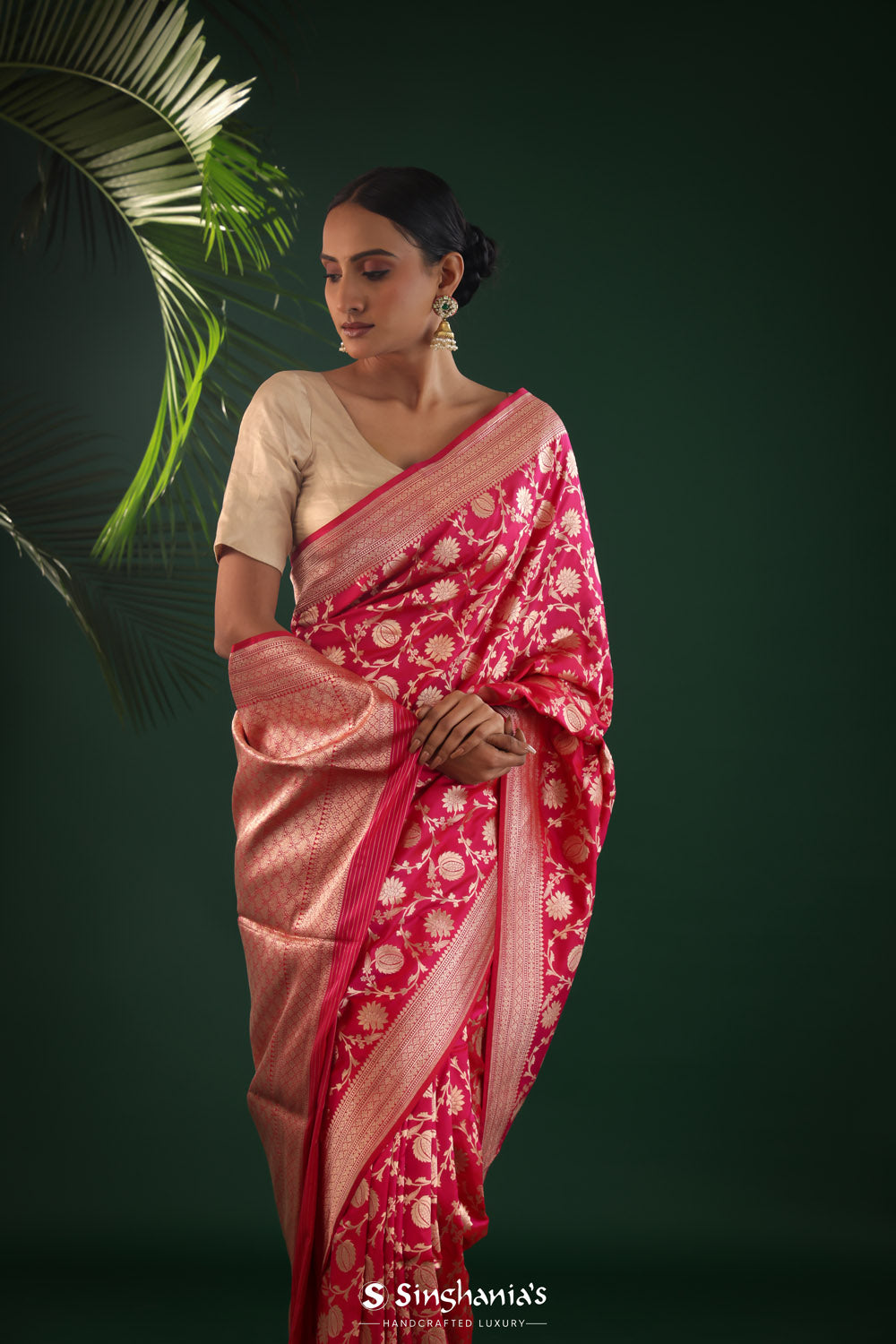 Watermelon Pink Banarasi Silk Saree With Floral Jaal Weaving