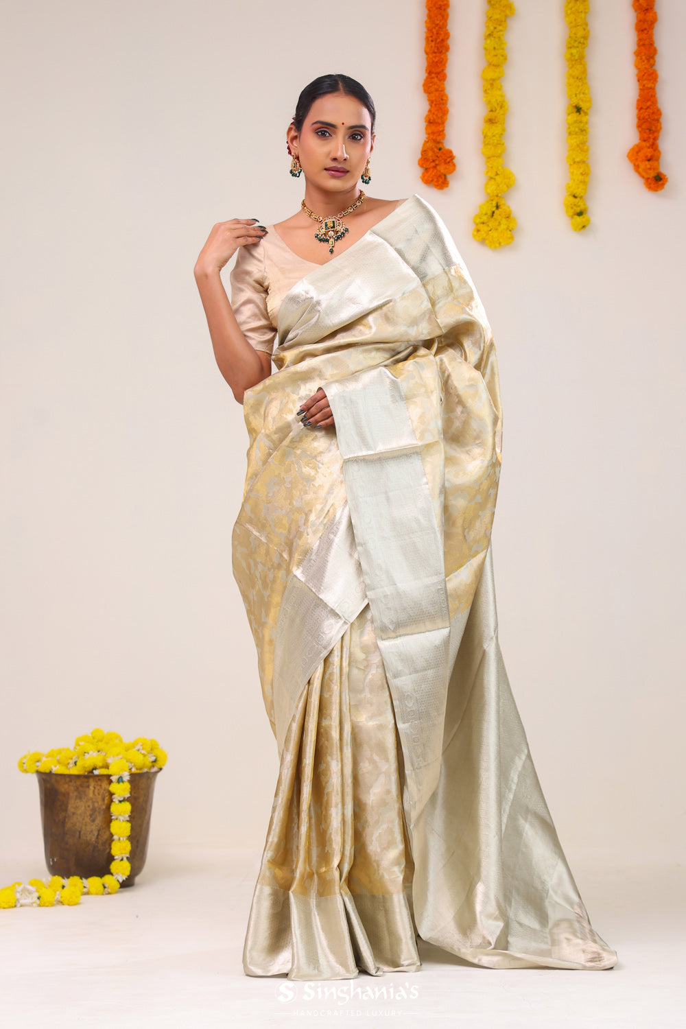 Pale Gold Floral Jaal Kanjivaram Silk Saree