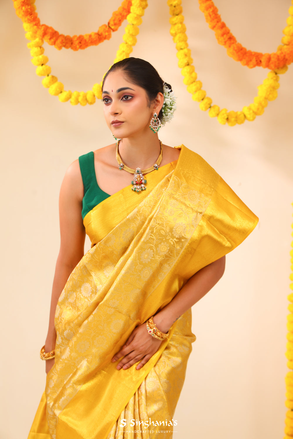 Yellowish Gold Tissue Kanjivaram Saree With Floral Weaving