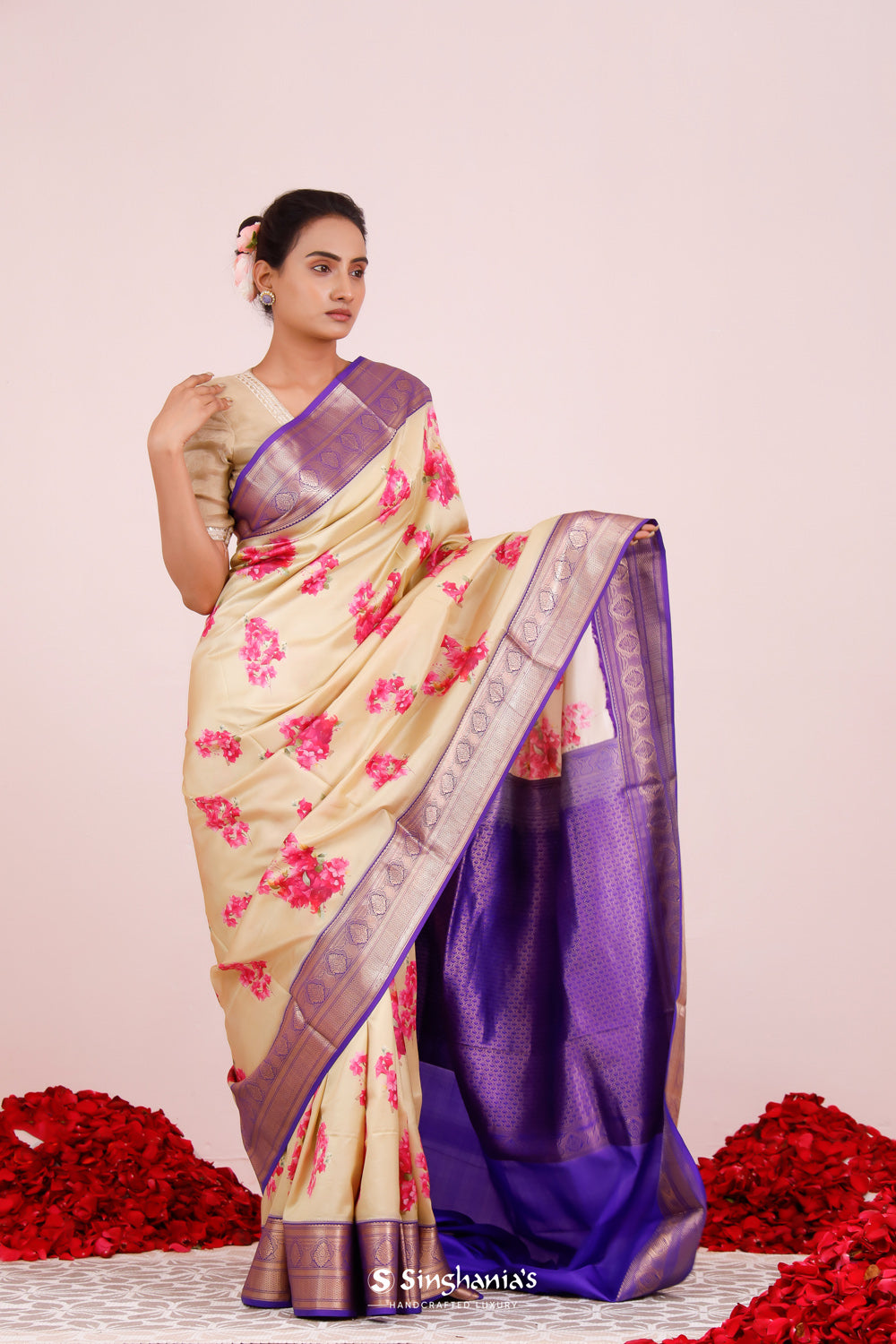 Printed Kanjivaram Silk Saree In Faded Yellow