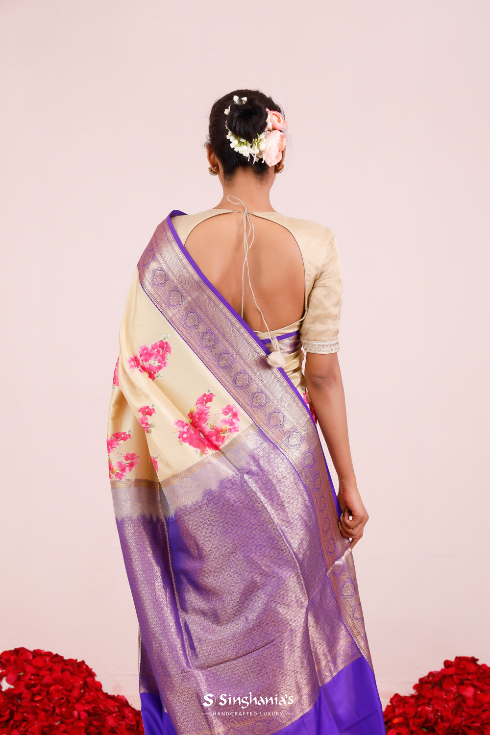 Printed Kanjivaram Silk Saree In Faded Yellow