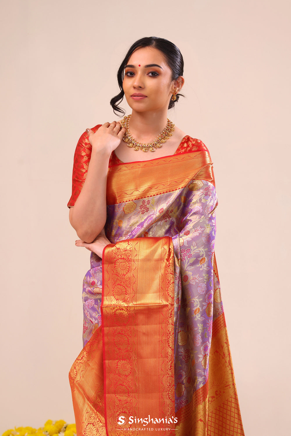 Mauve Gold Kanjivaram Silk Saree With Floral Weave