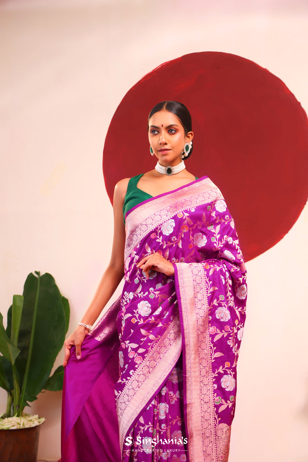 Deep Magenta Banarasi Silk Saree With Meenakari Weaving