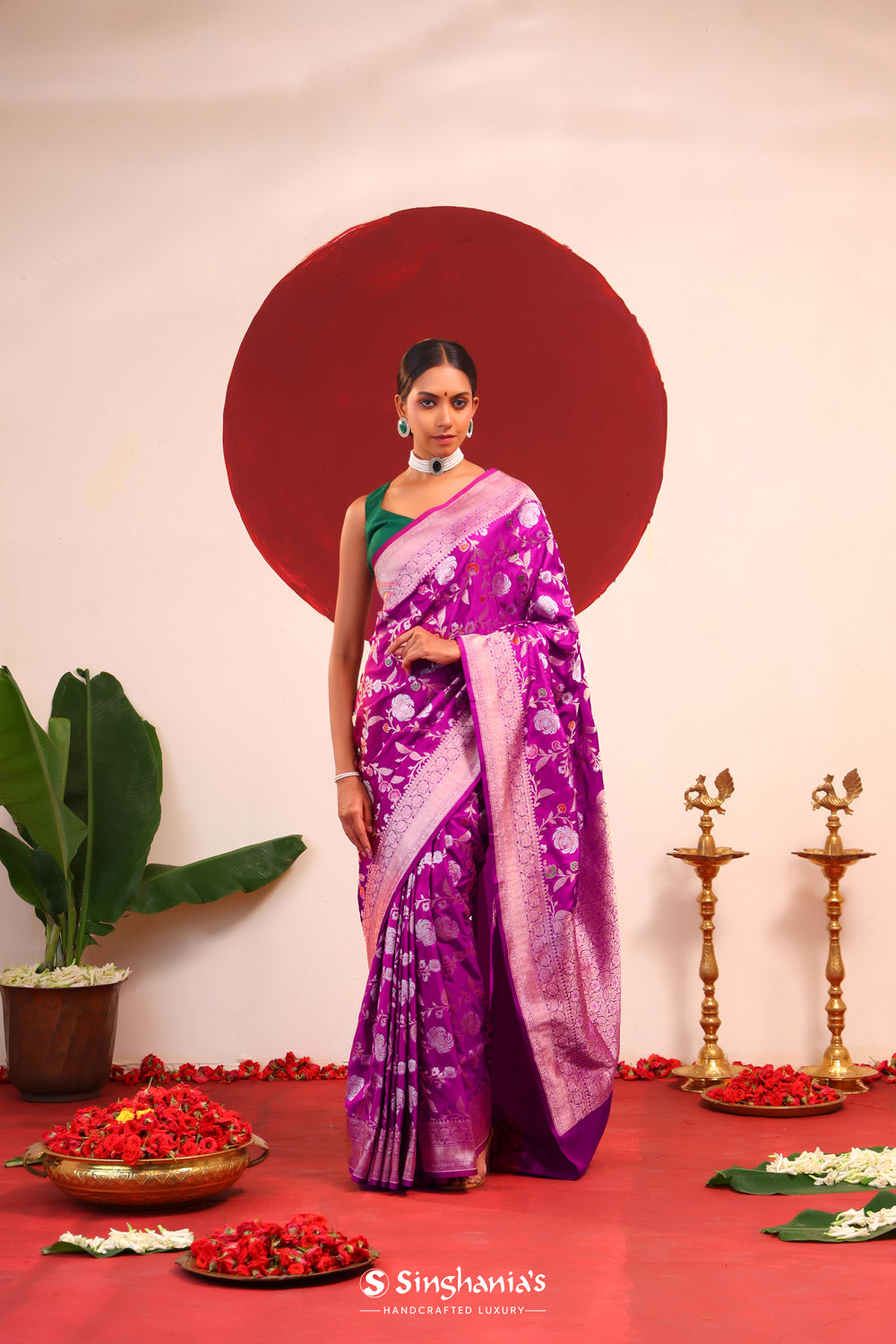 Deep Magenta Banarasi Silk Saree With Meenakari Weaving