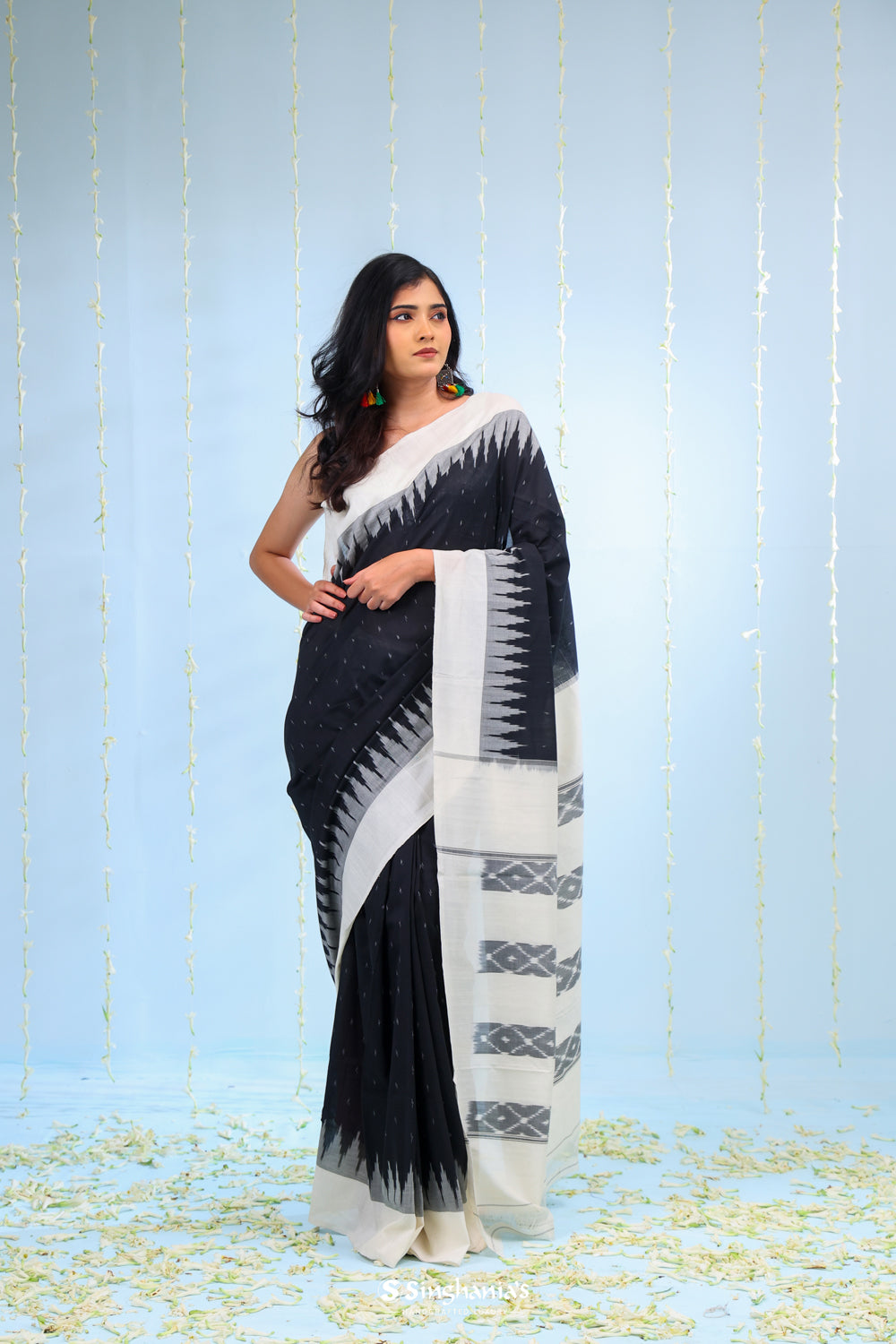 Rich Black Ikkat Cotton Saree With Contrast Border