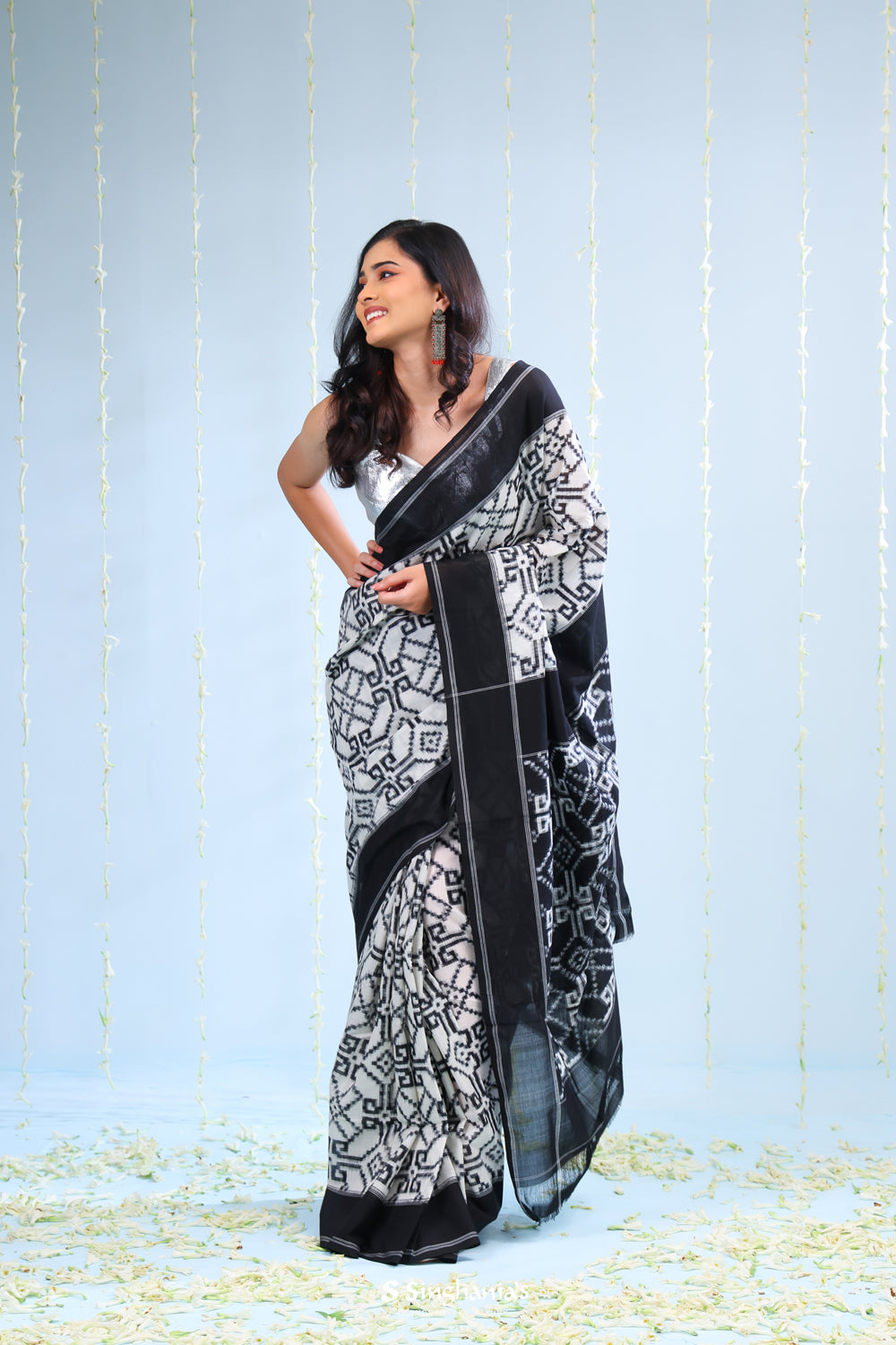 White Black Ikkat Cotton Saree With Traditional Pattern