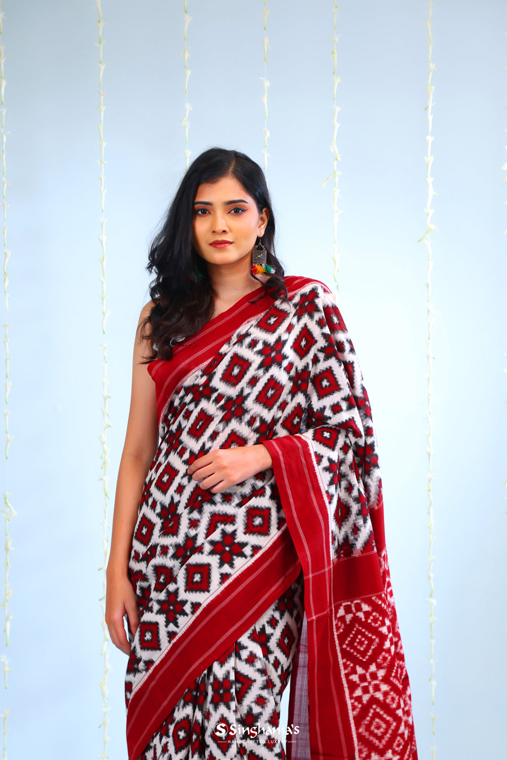 Maroon White Ikkat Cotton Saree With Contrast Border