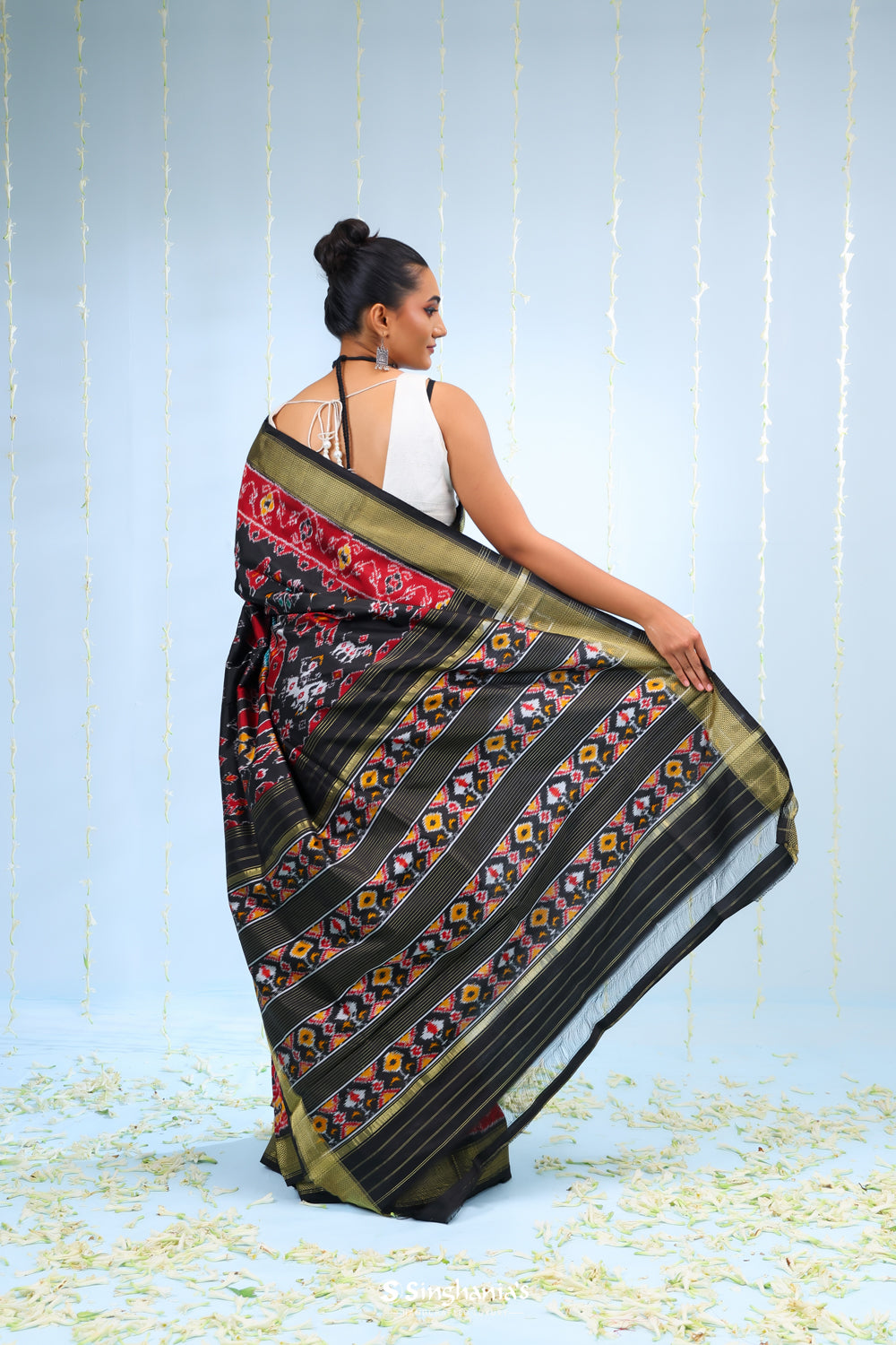 Night Black Ikkat Silk Saree With Elephant Motif