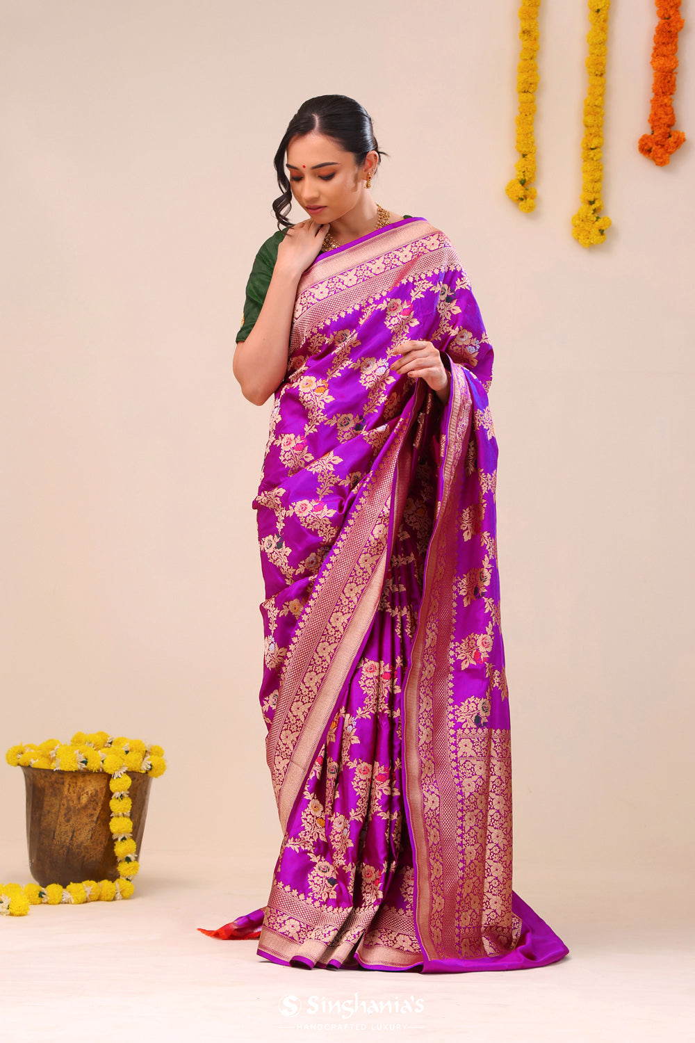 Deep Magenta Jaal Banarasi Silk Saree