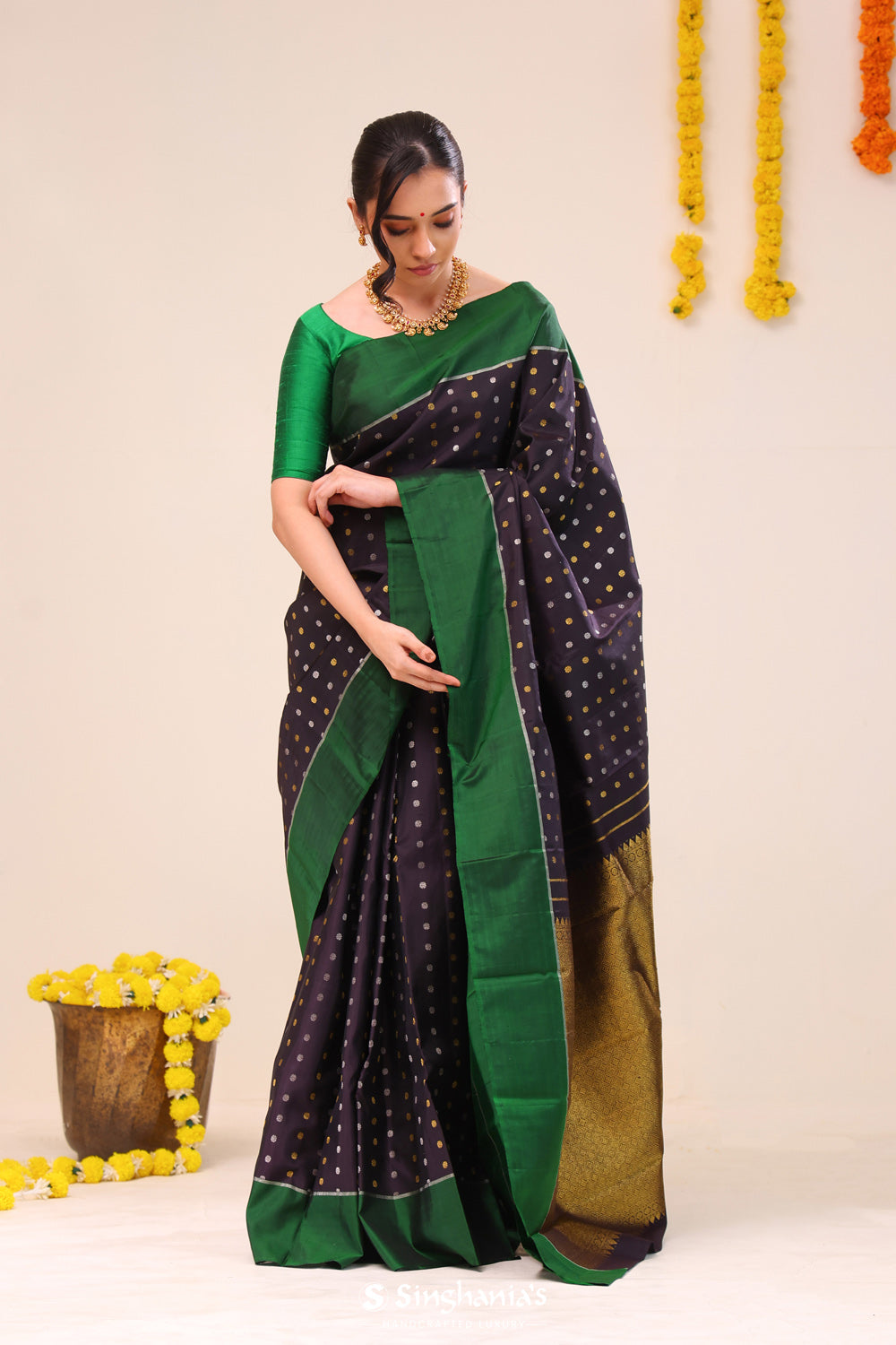 Night Black Butta Kanjivaram Silk Saree