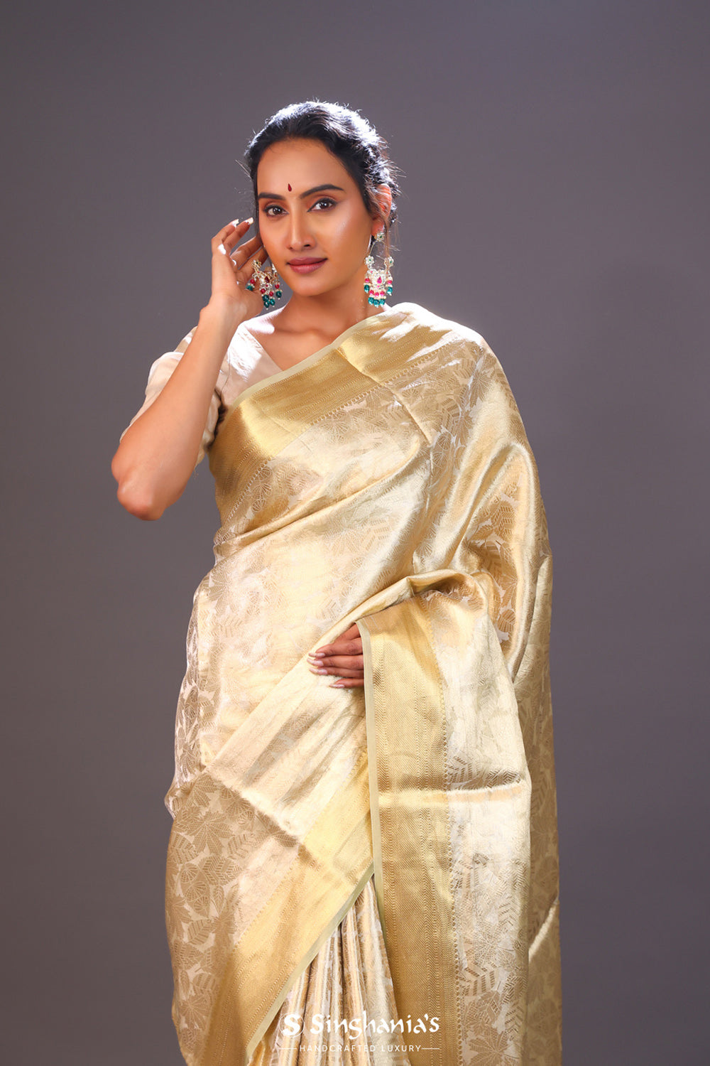 Ecru Gold Floral Tissue Chiniya Banarasi Saree