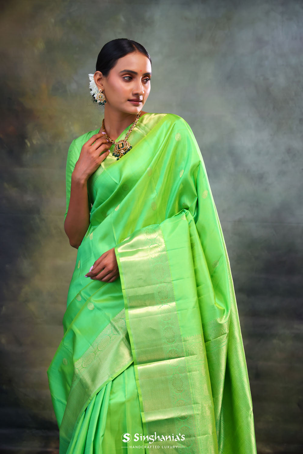 Paris Green Butti Kanjivaram Silk Saree