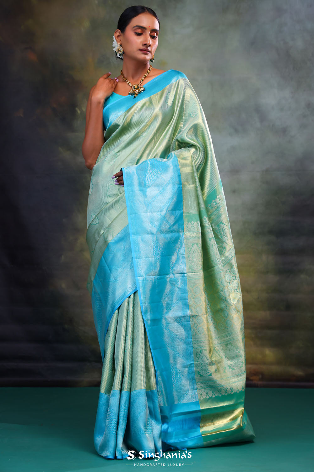 Jalli Kanjivaram Silk Saree In Tiffany Blue