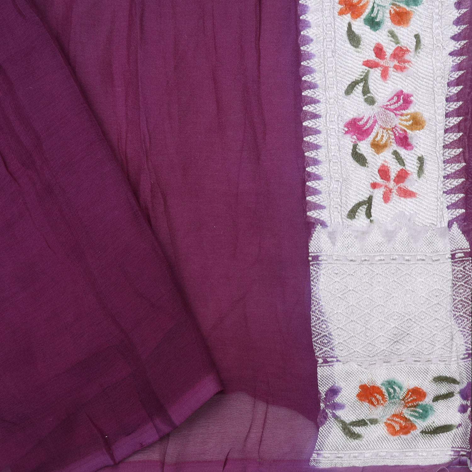 Daisy White Georgette Banarasi Saree With Floral Pattern - Singhania's