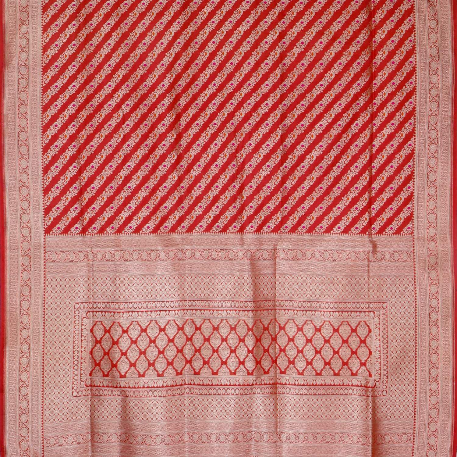 Bright Red Banarasi Silk Saree With Floral Pattern - Singhania's