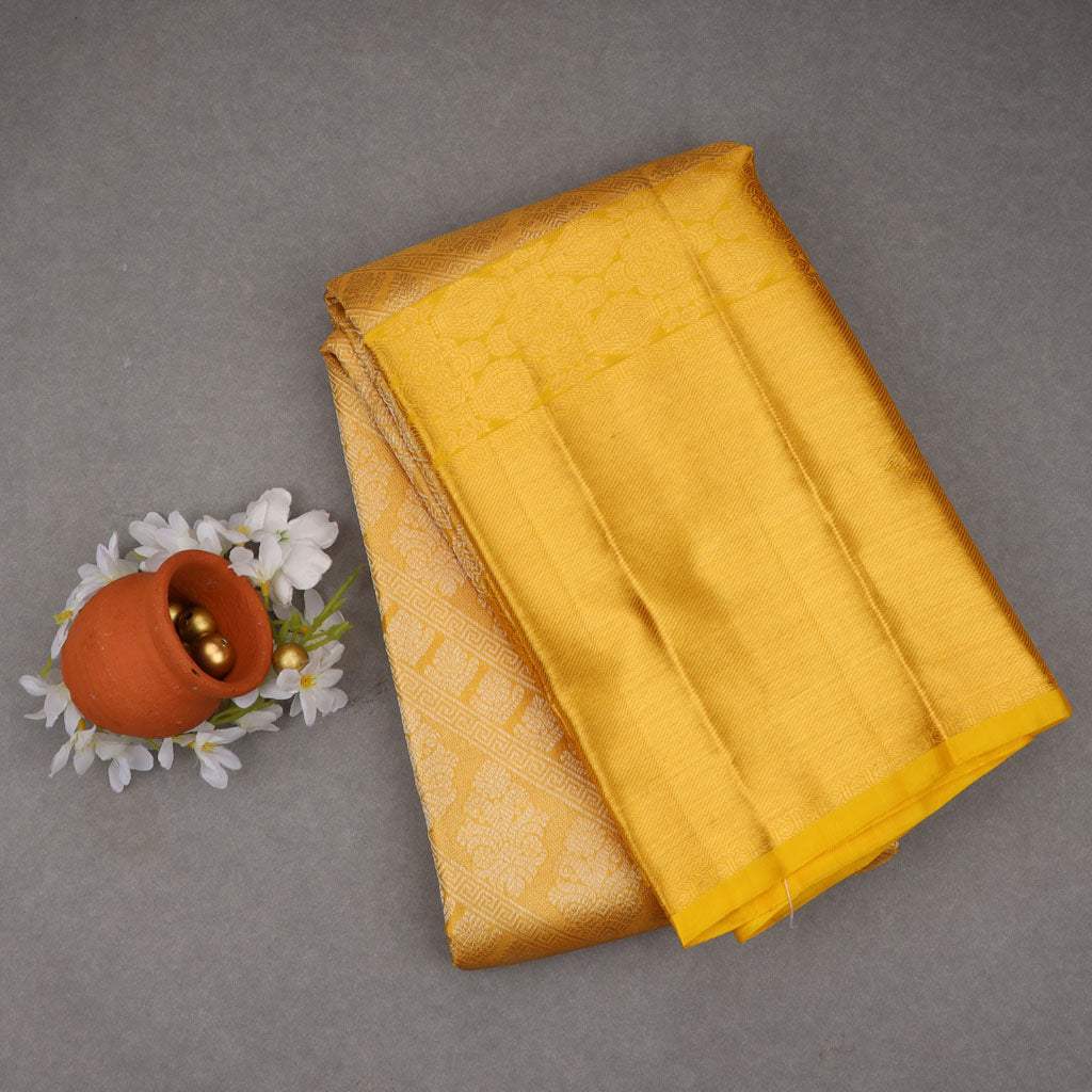 Canary Yellow Kanjivaram Silk Handloom Saree With Jaal Design - Singhania's