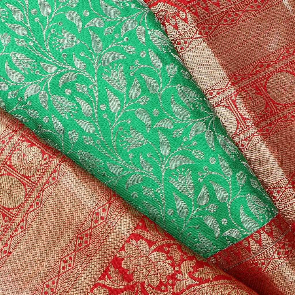 Green Korvai Kanjivaram Silk Handloom Saree With Floral Motifs - Singhania's