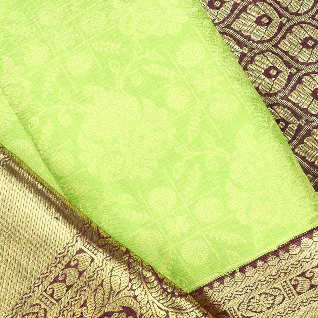 Light Green Kanjivaram Silk Saree With Floral Pattern - Singhania's