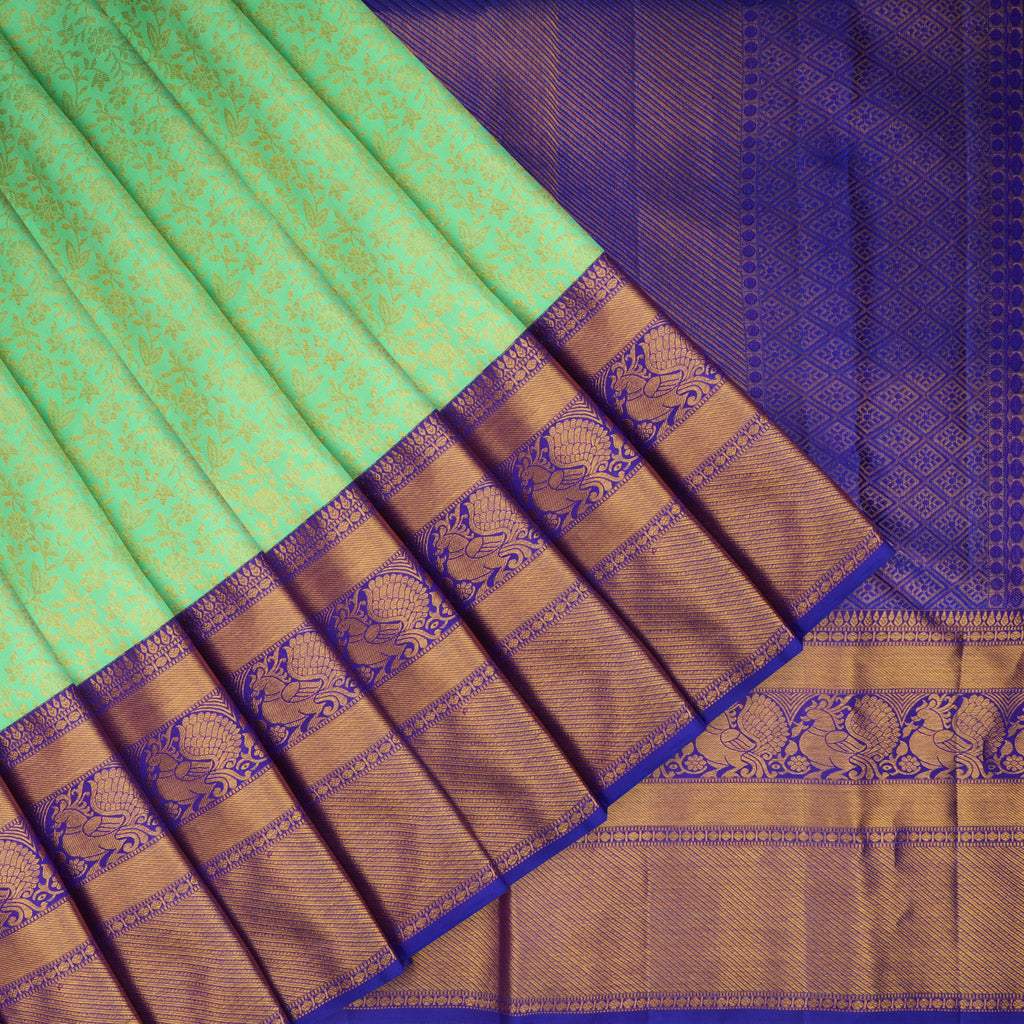 Bright Green Kanjivaram Silk Saree With Floral Pattern - Singhania's