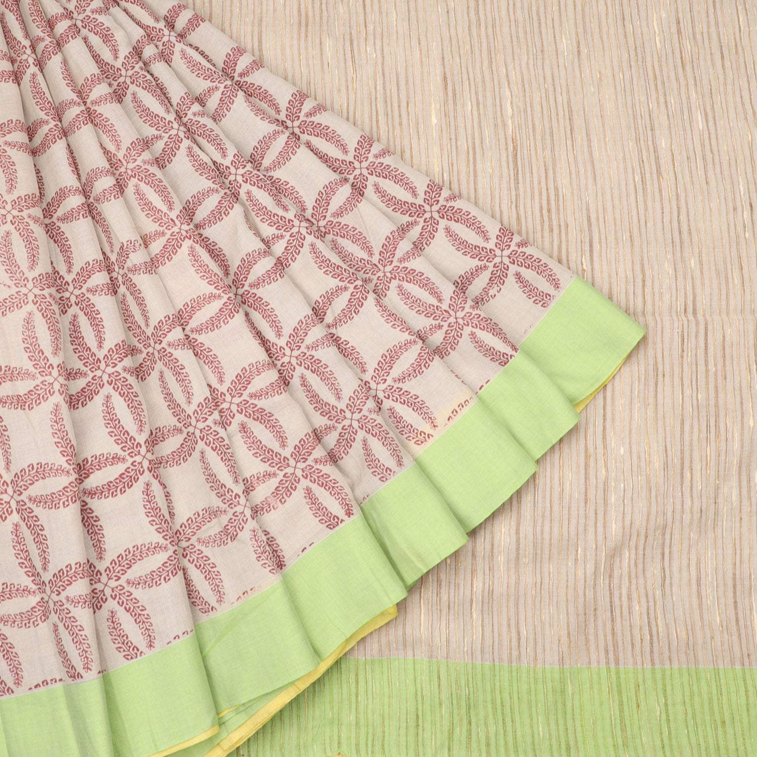Cream Cotton Saree With Floral Prints - Singhania's