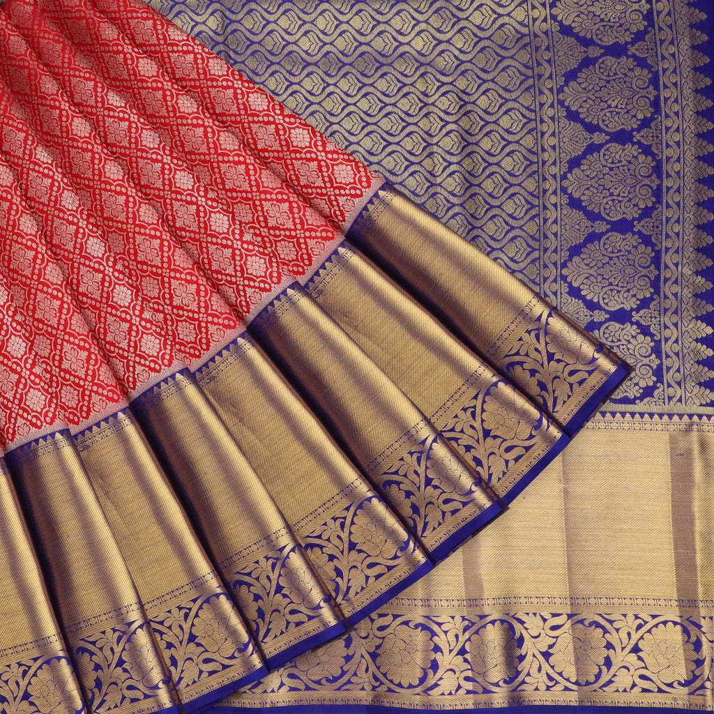 Red Kanjivaram Silk Saree With Floral Pattern - Singhania's