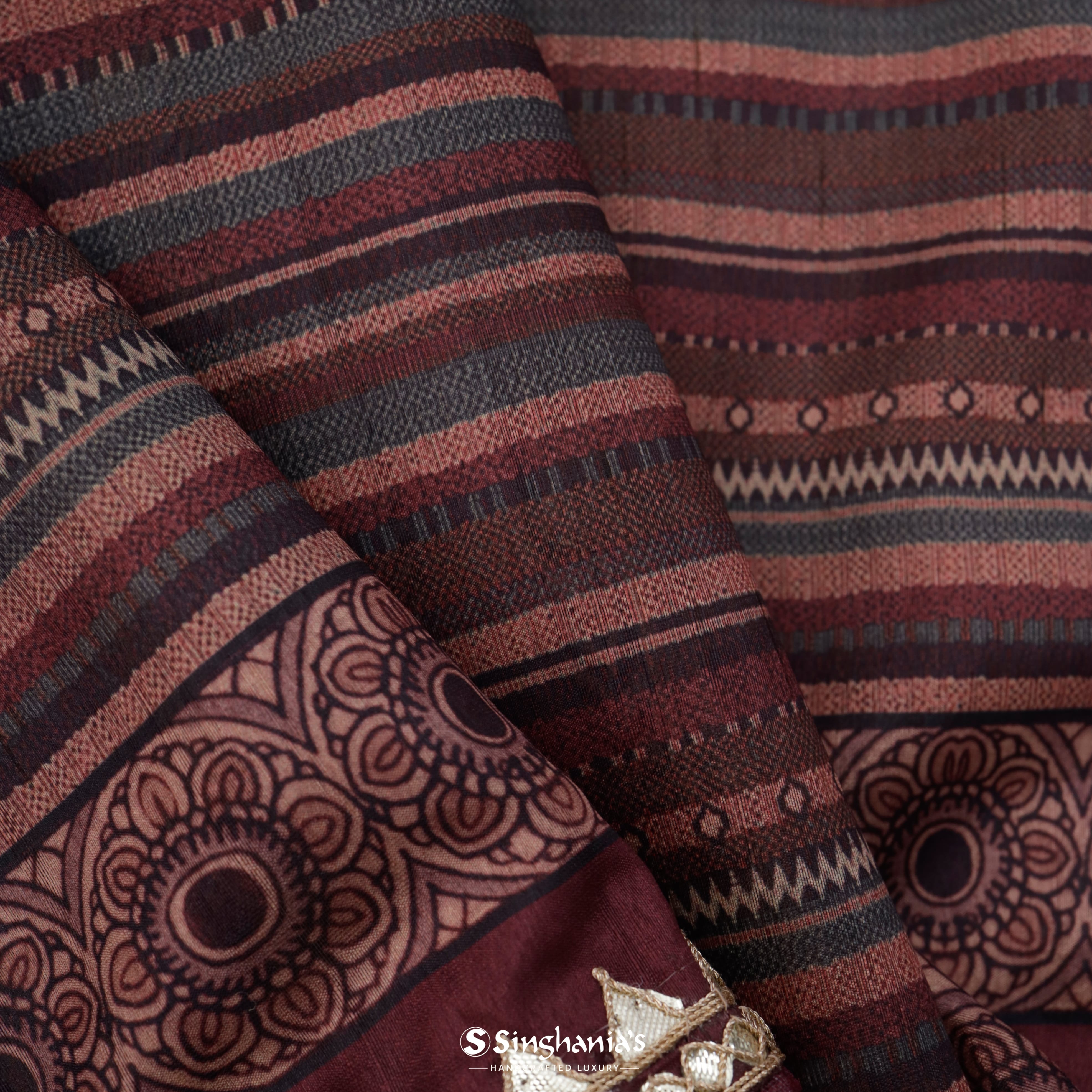 Coffee Brown Silk Printed Saree With Geometrical Pattern