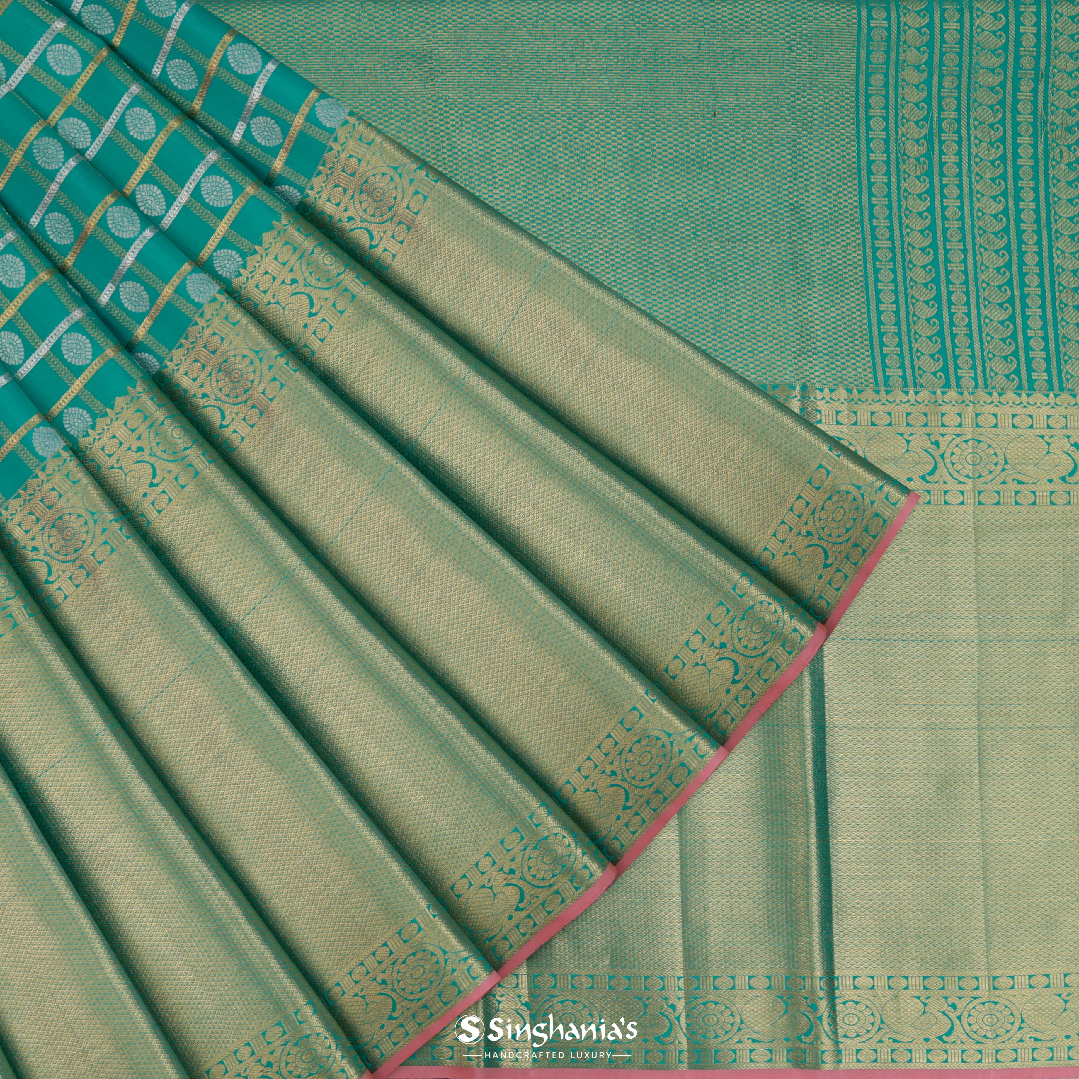 Dark Emerald Green Silk Kanjivaram Handloom Saree With Checks Pattern