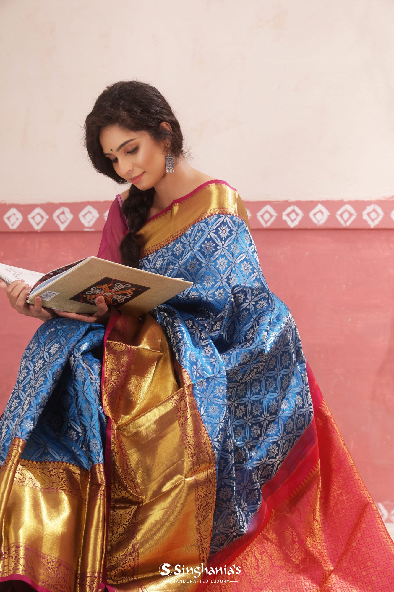 Imperial Blue Kanjivaram Silk Saree With Floral Jaal Design