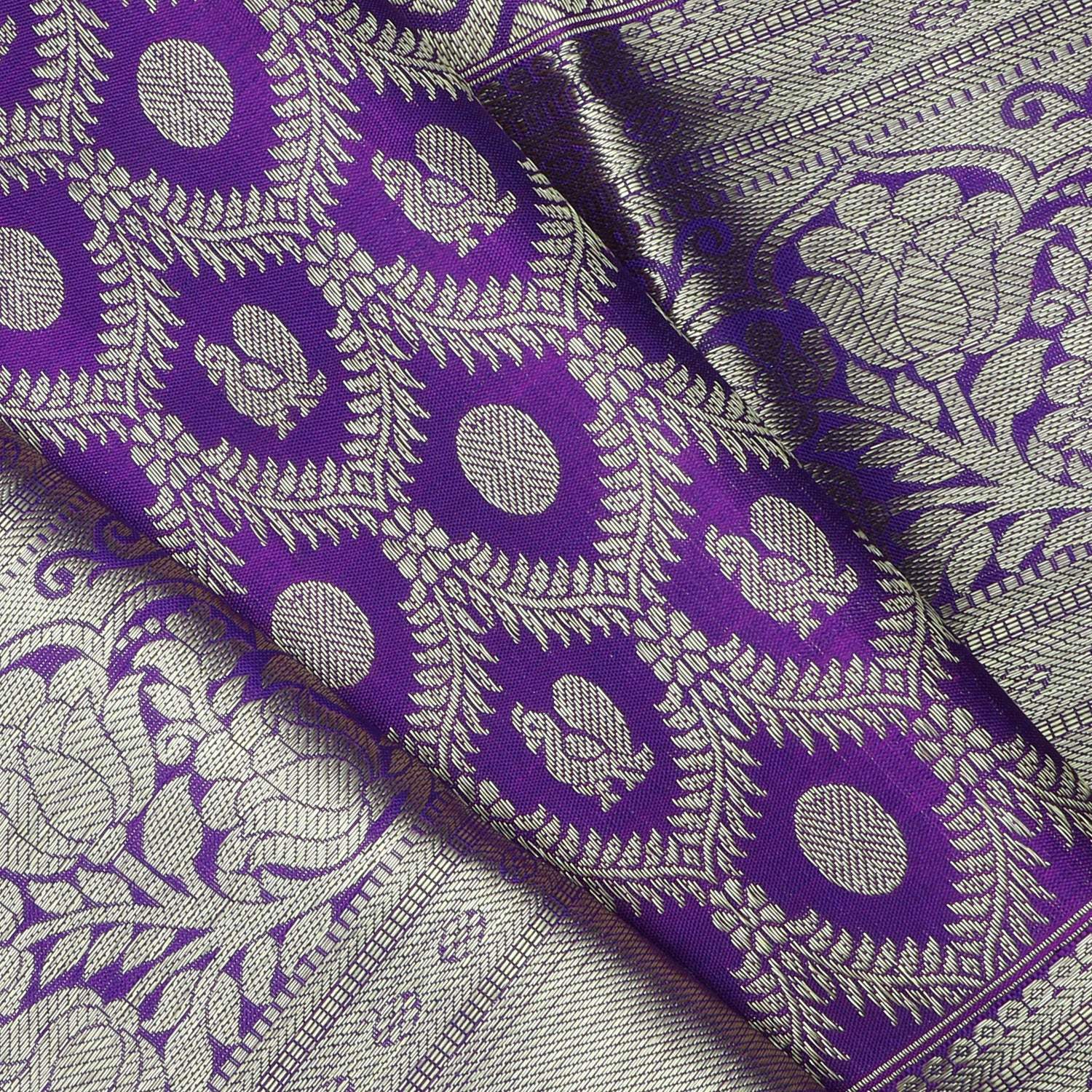 Violet Kanjivaram Silk Saree With Floral Pattern - Singhania's