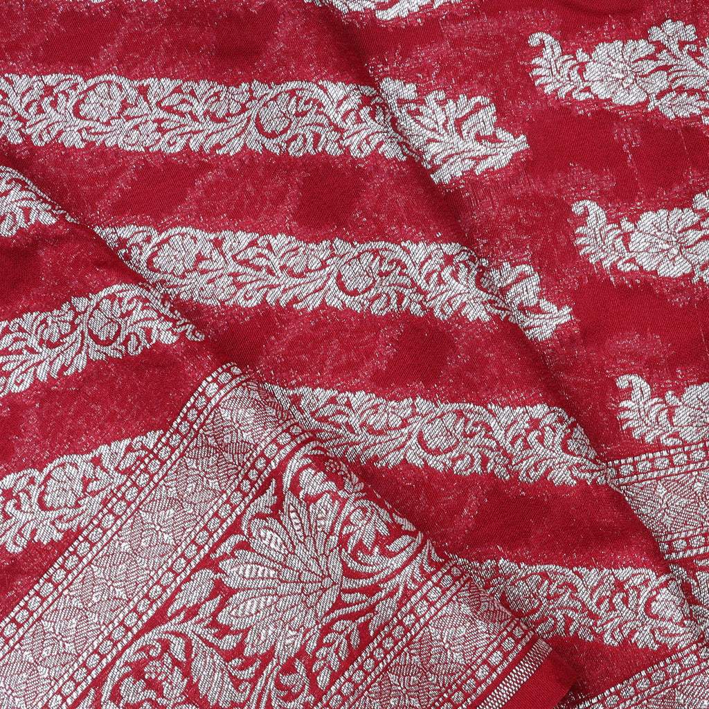 Deep Red Silk Saree With Floral Pattern - Singhania's