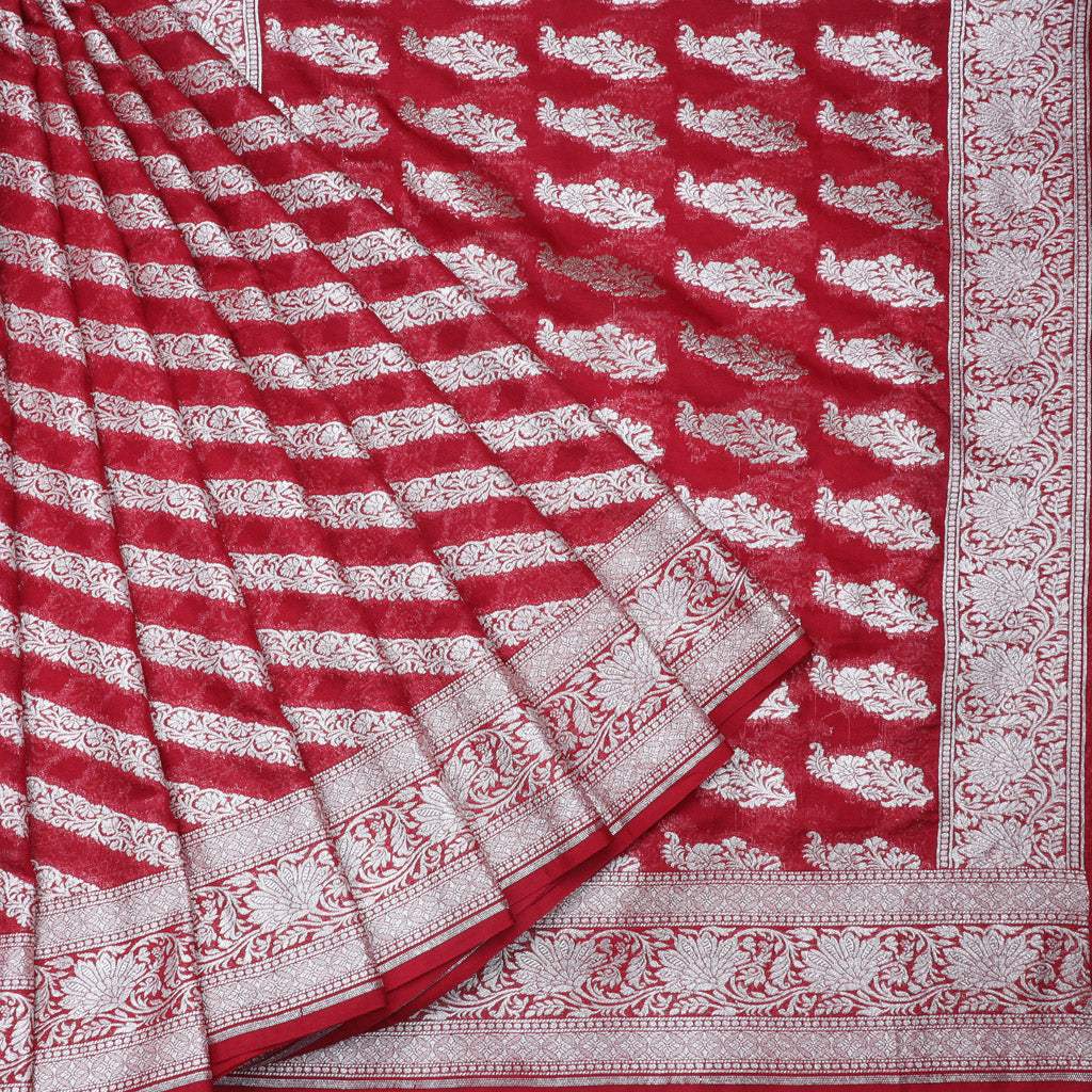 Deep Red Silk Saree With Floral Pattern - Singhania's