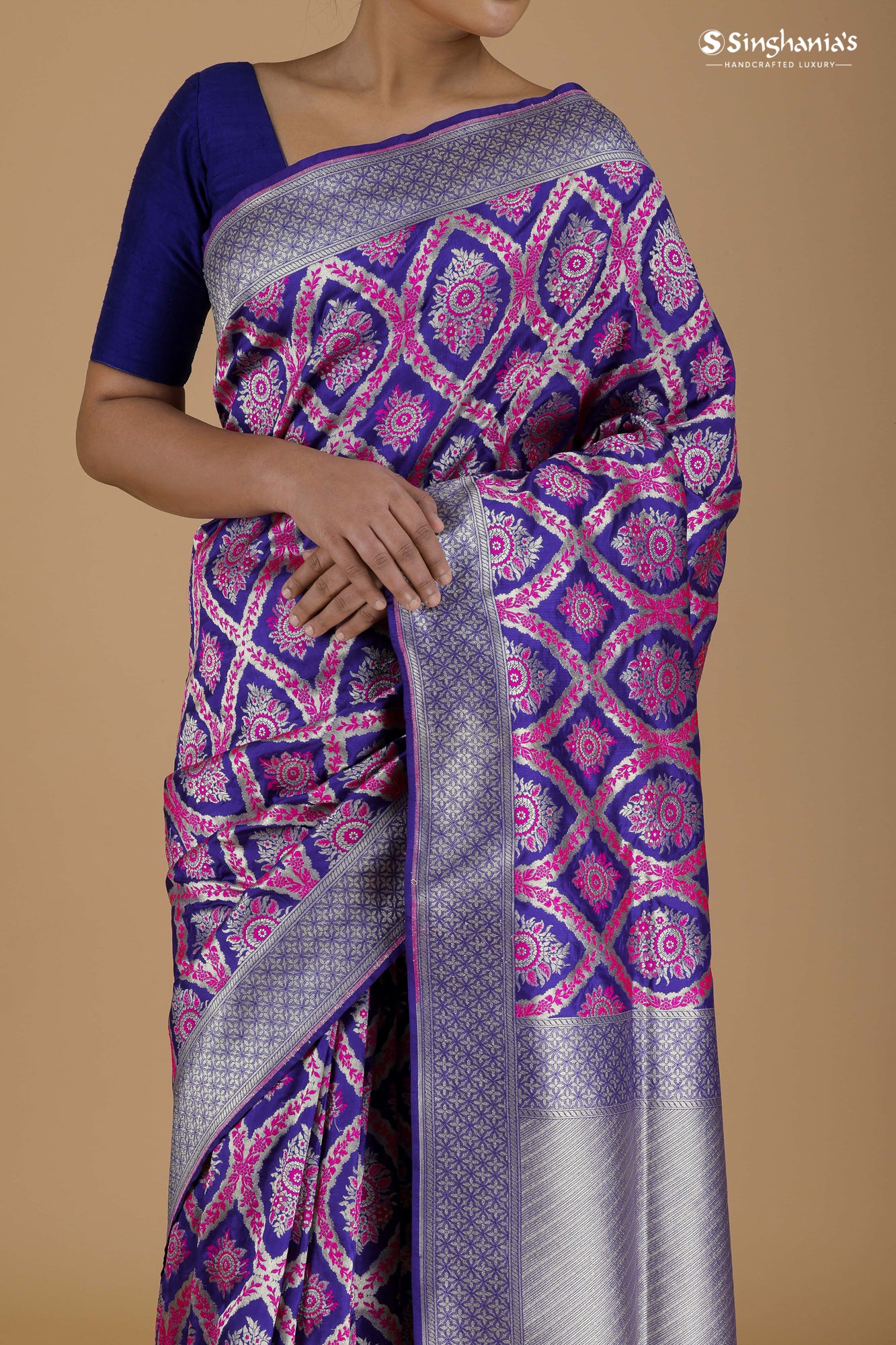 Violet Color Banarasi Silk Saree With Floral Pattern - Singhania's