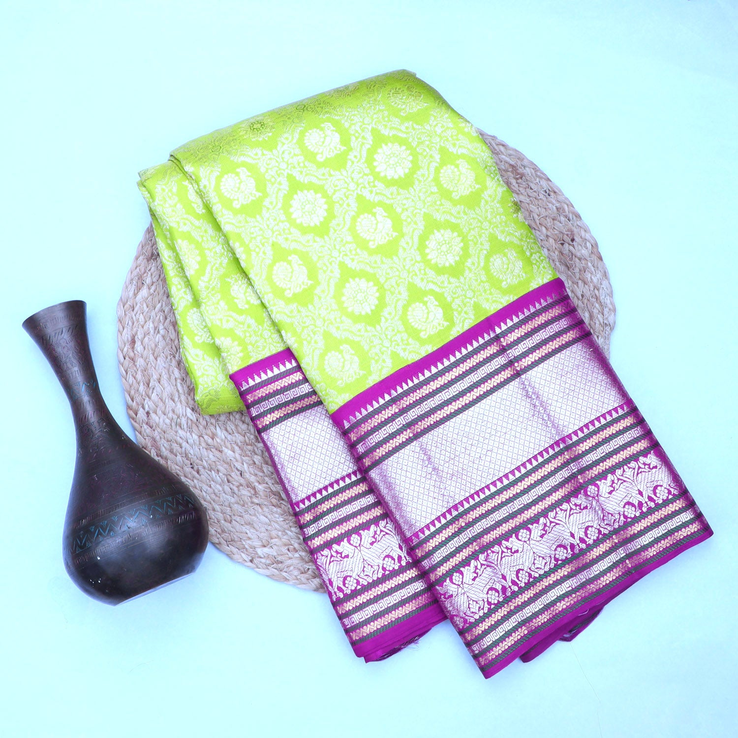 Pastel Green Kanjivaram Silk Saree With Mayil Motif Pattern - Singhania's
