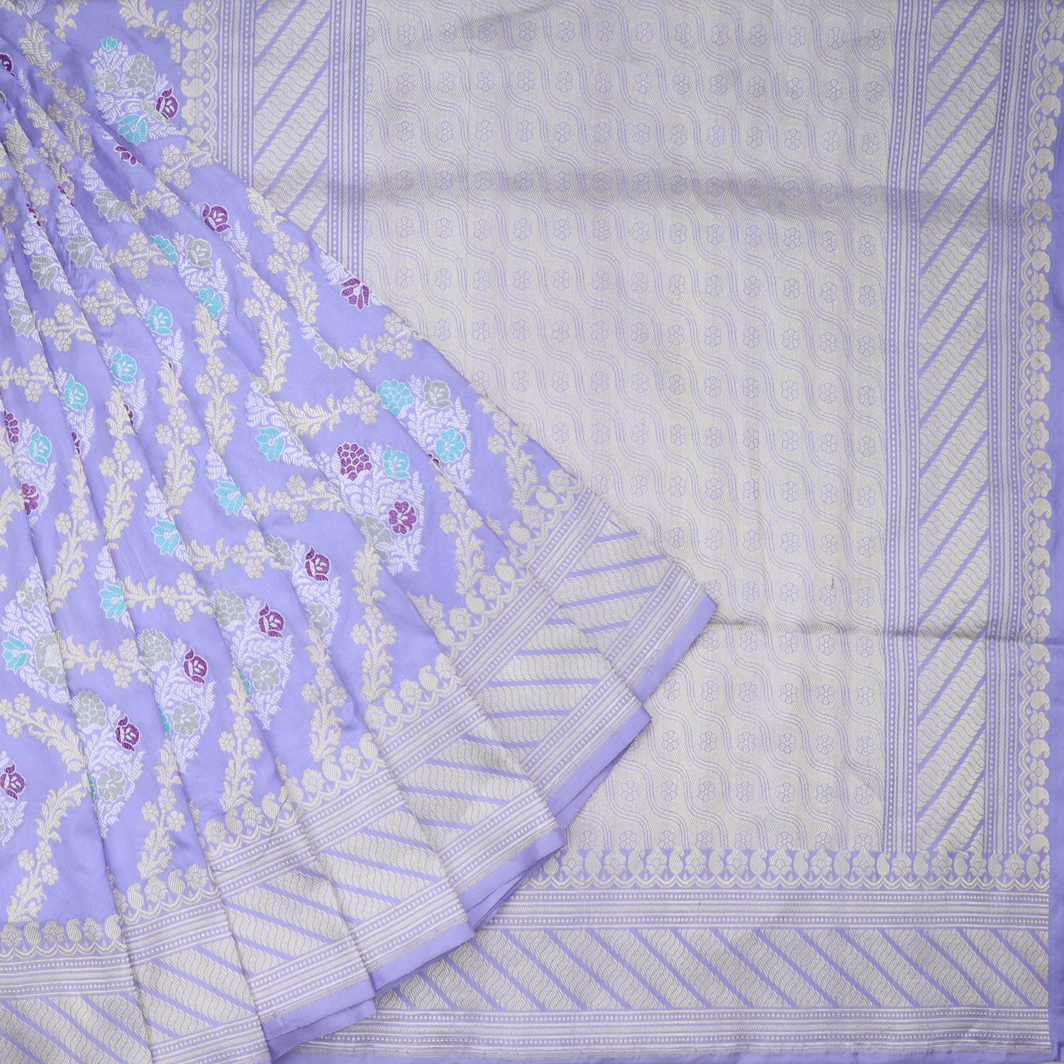 Lavender Banarasi Silk Saree With Geometric Floral Pattern - Singhania's