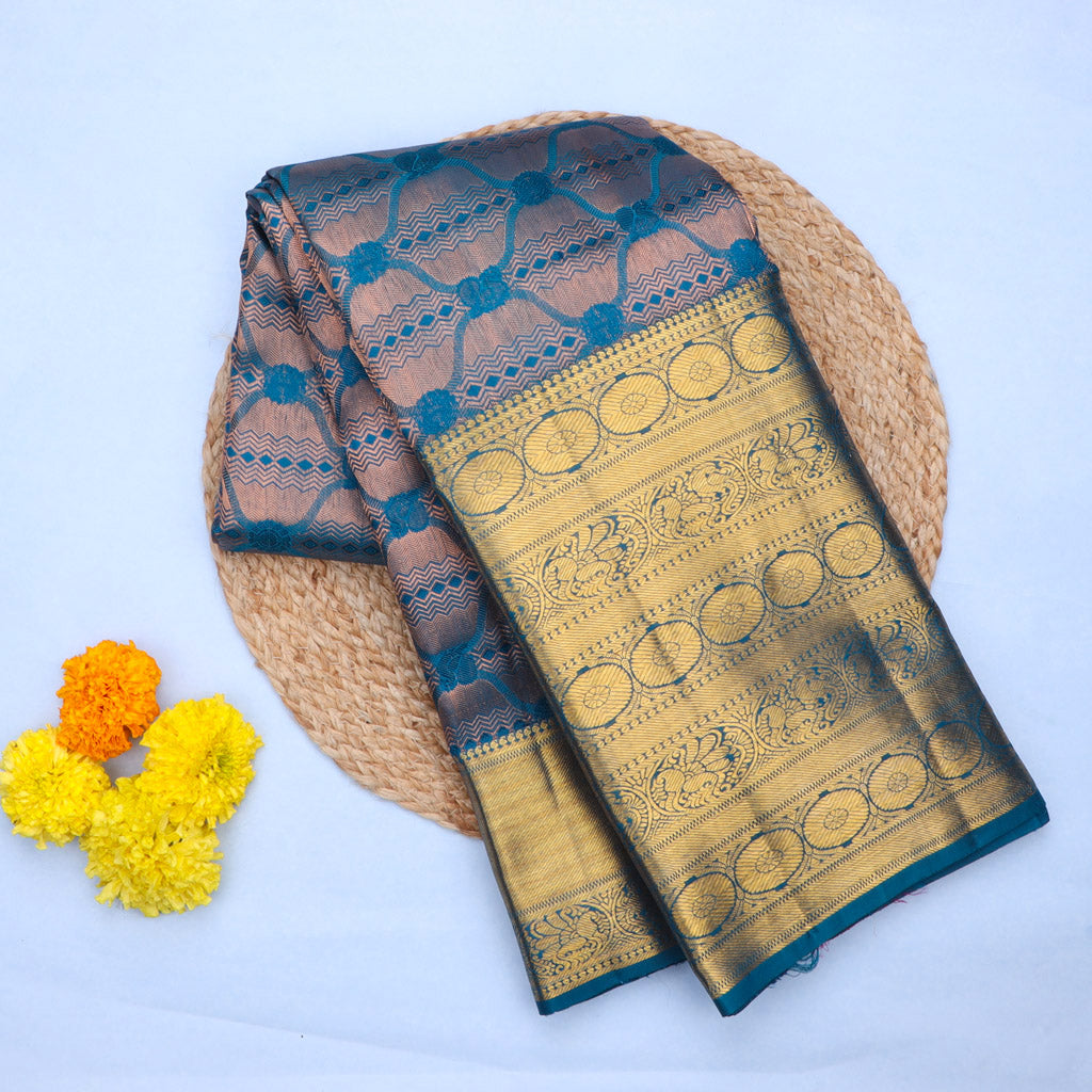 Yale Blue Kanjivaram Silk Saree With Floral Pattern - Singhania's