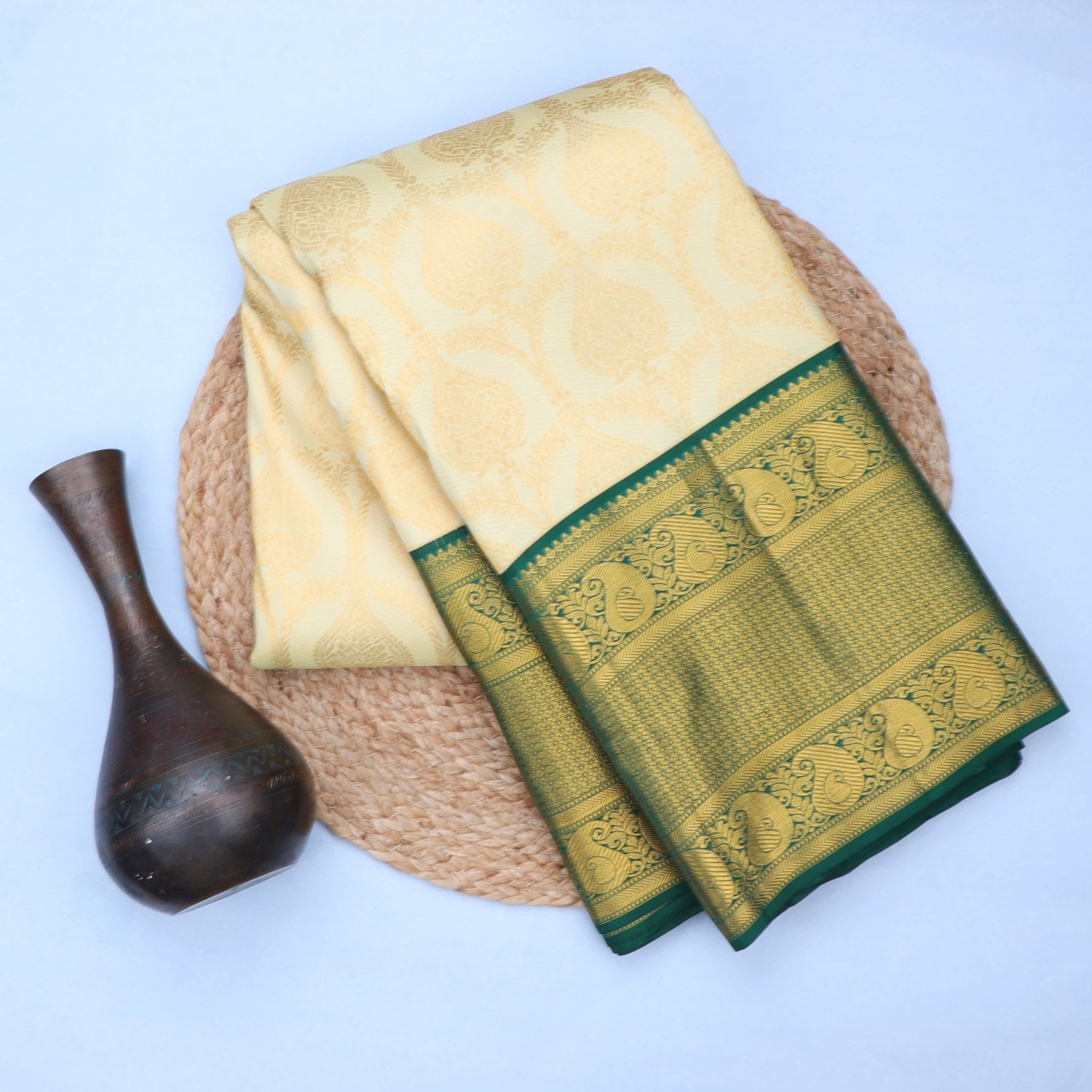 Pastel Cream Kanjivaram Silk Saree With Floral Pattern - Singhania's