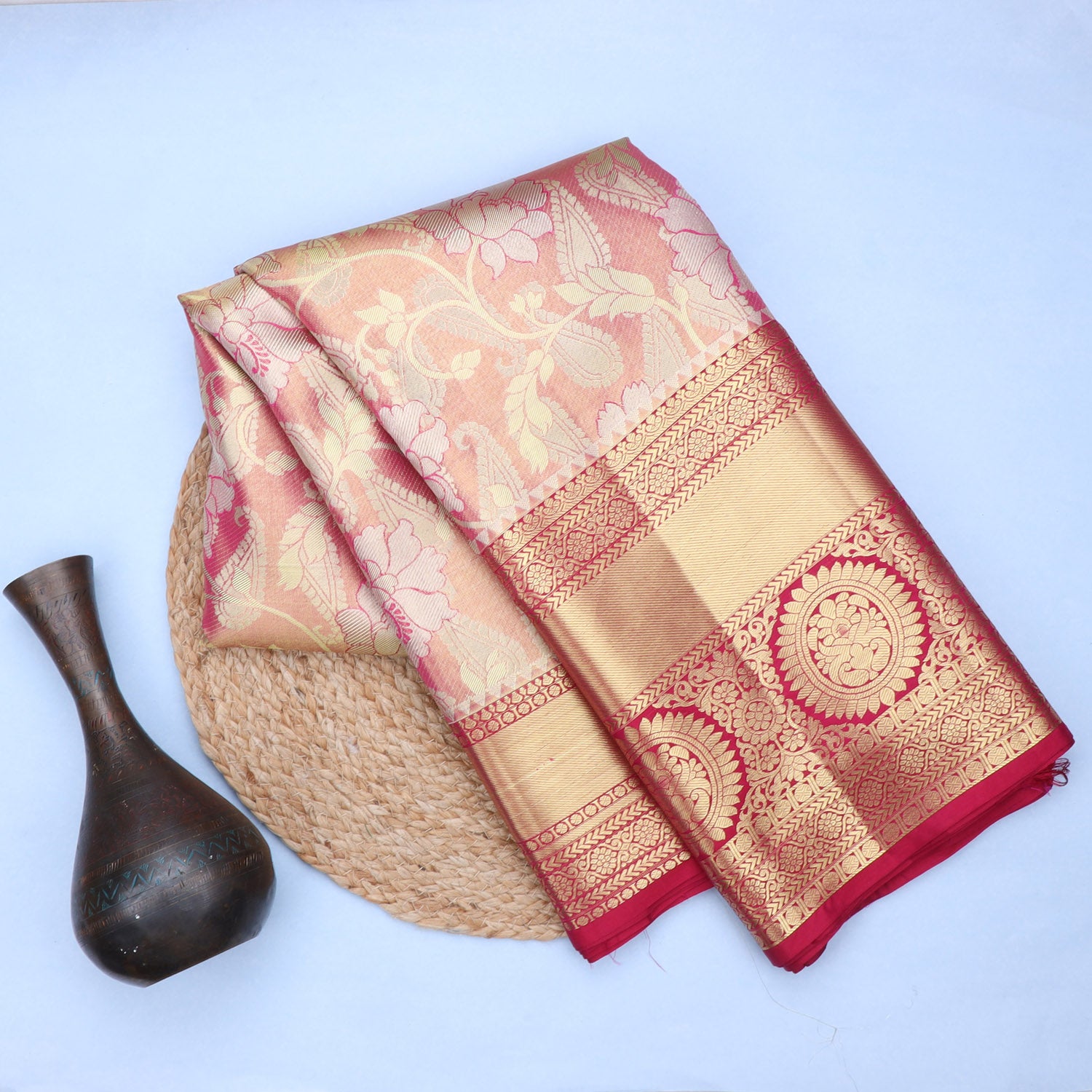 Red Tissue Kanjivaram Silk Saree With Floral Motif Pattern - Singhania's