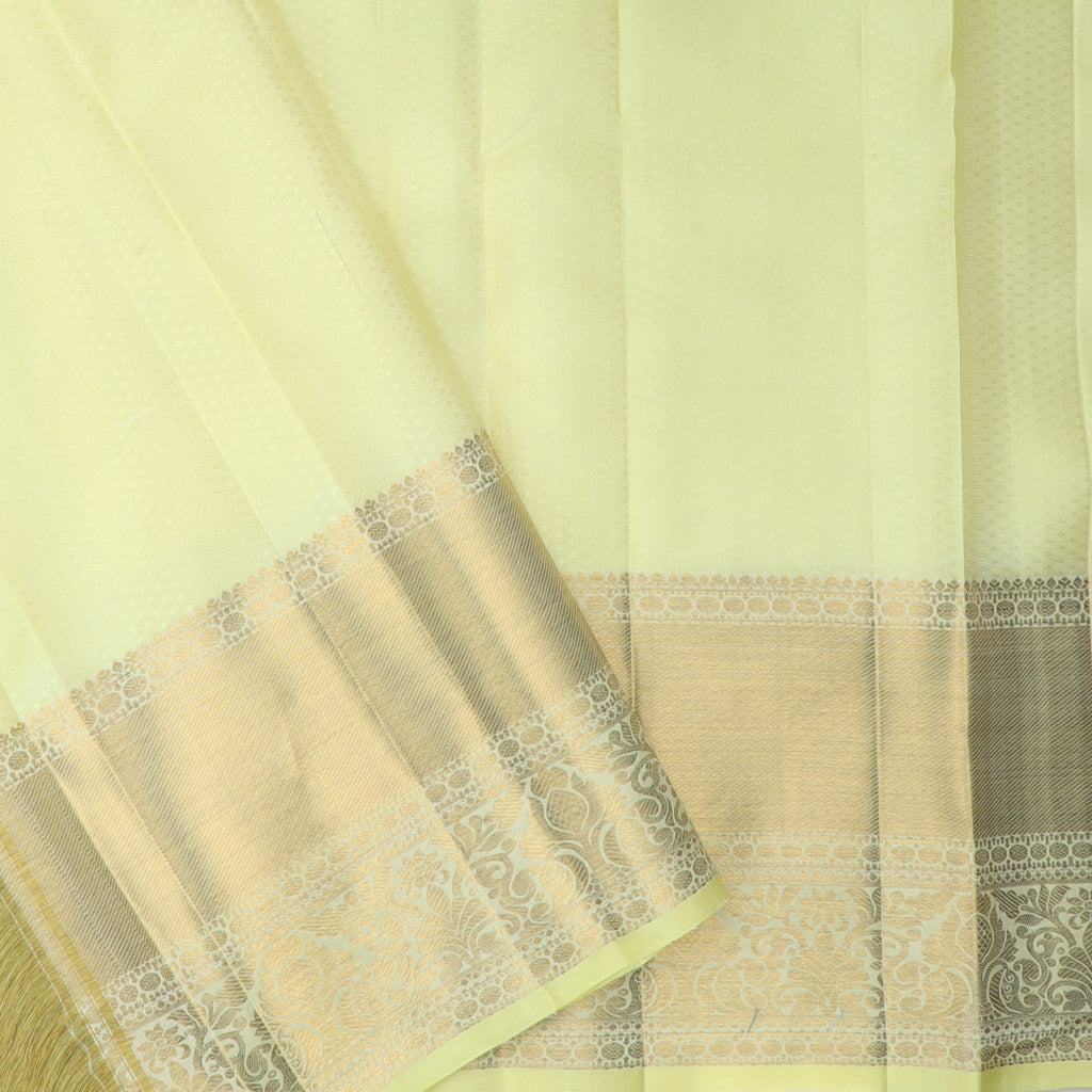 Light Green Tissue Kanjivaram Silk Saree With Floral Pattern - Singhania's