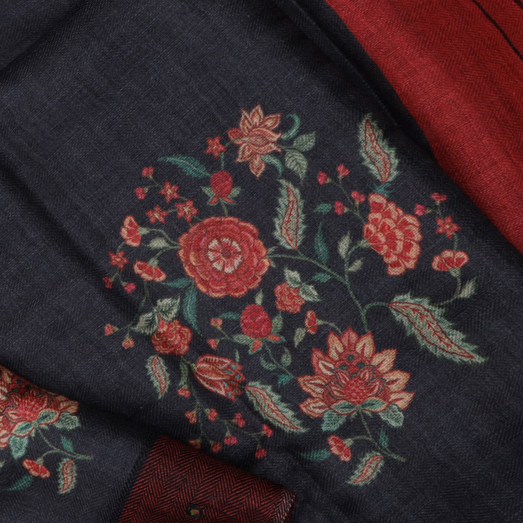 Earthy Lead Black Matka Silk Saree With Floral Printed Motifs