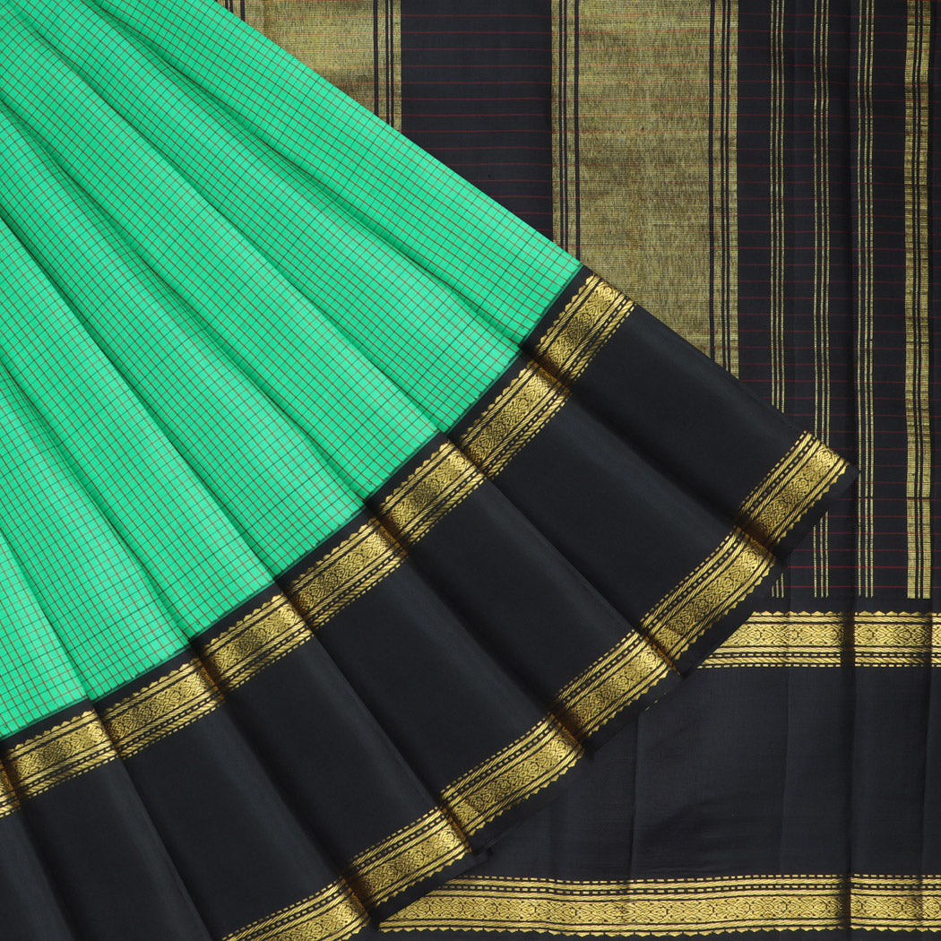 Spring Green Kanjivaram Silk Saree With Checks Pattern